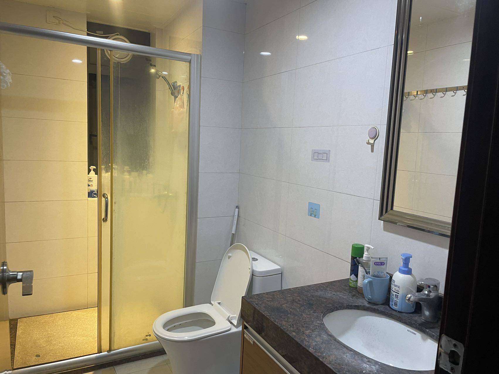 Guangzhou-Tianhe-电梯房,小区房,近地铁站,Cozy Home,Clean&Comfy,No Gender Limit