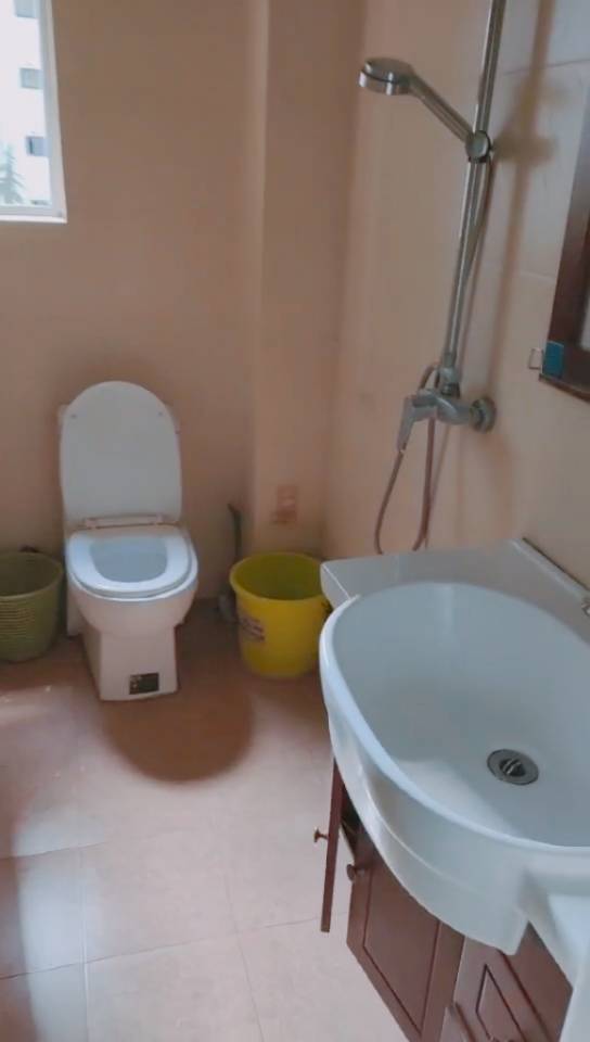 Chongqing-Yubei-Cozy Home,Clean&Comfy,No Gender Limit,Hustle & Bustle,“Friends”