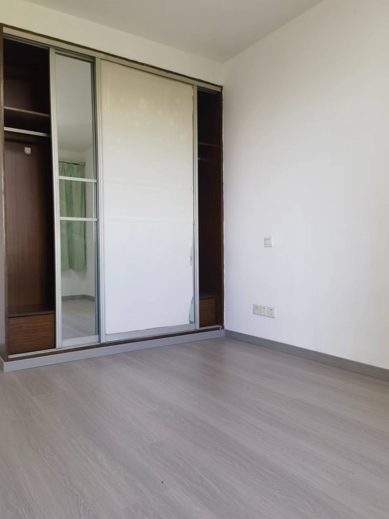 Shanghai-Pudong-Cozy Home,Clean&Comfy,No Gender Limit,Hustle & Bustle,“Friends”,Chilled,LGBTQ Friendly