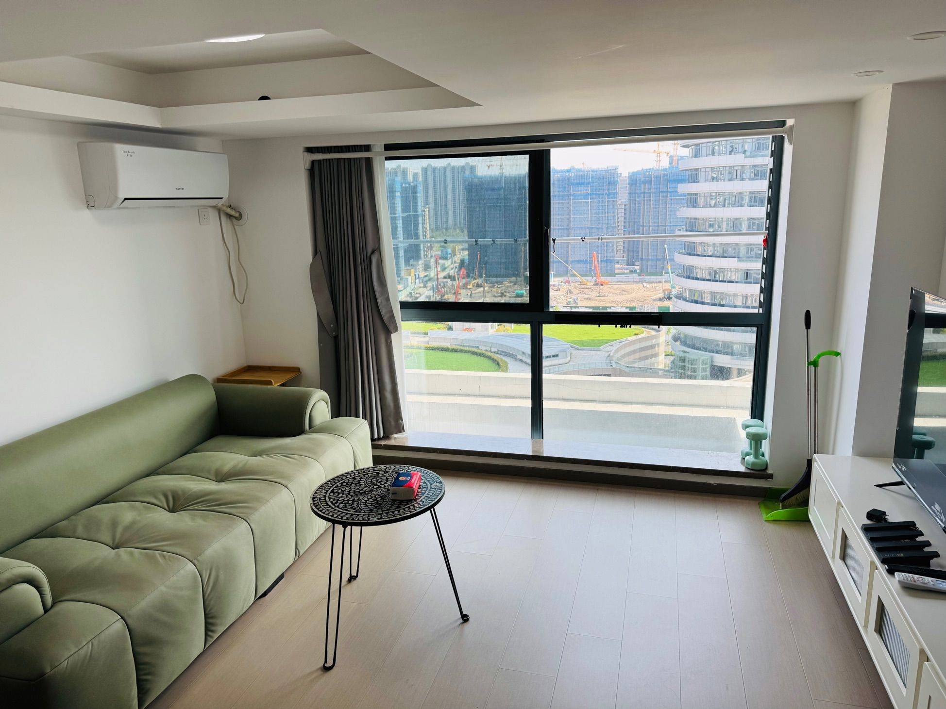 Hangzhou-Xihu-Cozy Home,Clean&Comfy,No Gender Limit,Hustle & Bustle