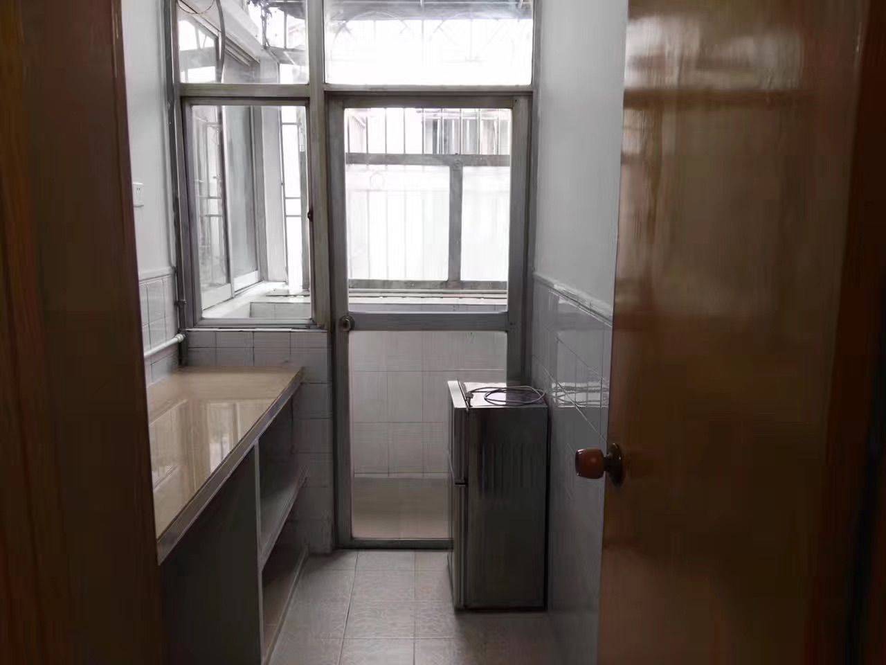 Shenzhen-BaoAn-Cozy Home,Clean&Comfy,No Gender Limit,Hustle & Bustle,“Friends”,Chilled,LGBTQ Friendly,Pet Friendly