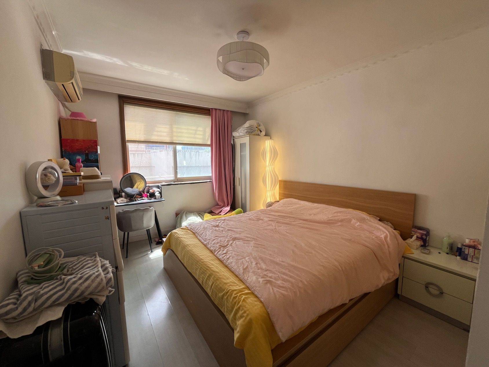 Shanghai-Changning-中山公园,全屋智能,江苏路,业主直租,精装修,Pet Friendly,LGBTQ Friendly,Cozy Home,Clean&Comfy,No Gender Limit,Hustle & Bustle,“Friends”,Chilled