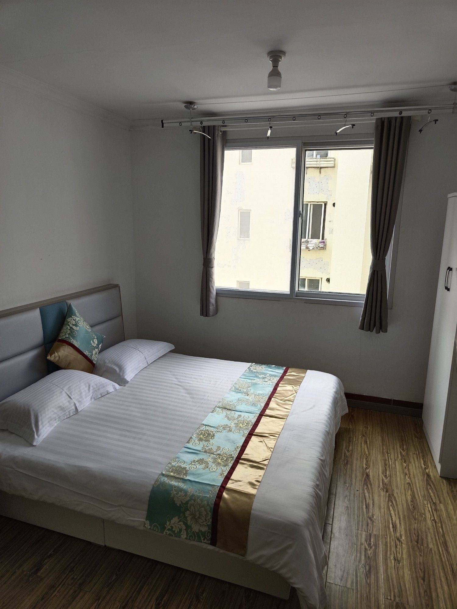 Qingdao-Shibei-Cozy Home