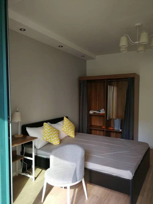 Shanghai-Pudong-Cozy Home,Clean&Comfy,No Gender Limit,Hustle & Bustle,“Friends”,Chilled,LGBTQ Friendly,Pet Friendly