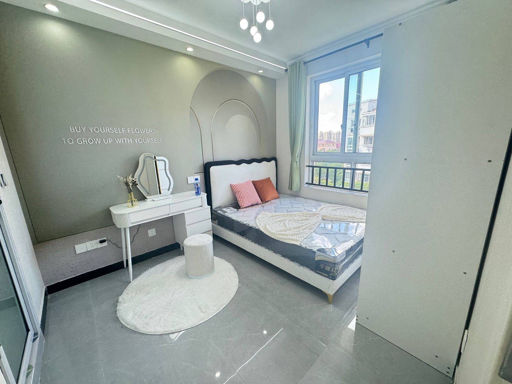 Shanghai-Minhang-Shared Apartment,Seeking Flatmate,Long Term,LGBTQ Friendly,Pet Friendly