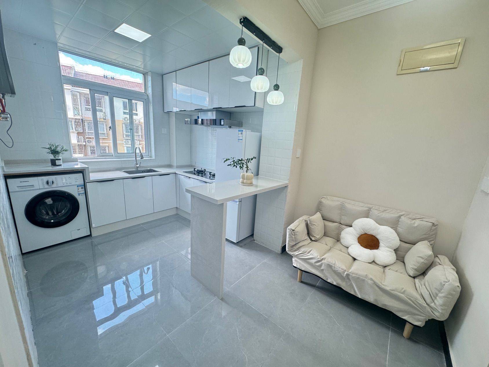 Shanghai-Minhang-Shared Apartment,Seeking Flatmate,Long Term,LGBTQ Friendly,Pet Friendly