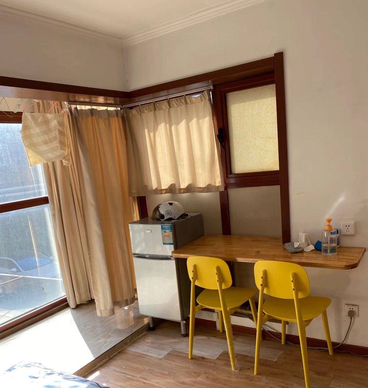 Jinan-Lixia-Cozy Home,Clean&Comfy,No Gender Limit,Hustle & Bustle