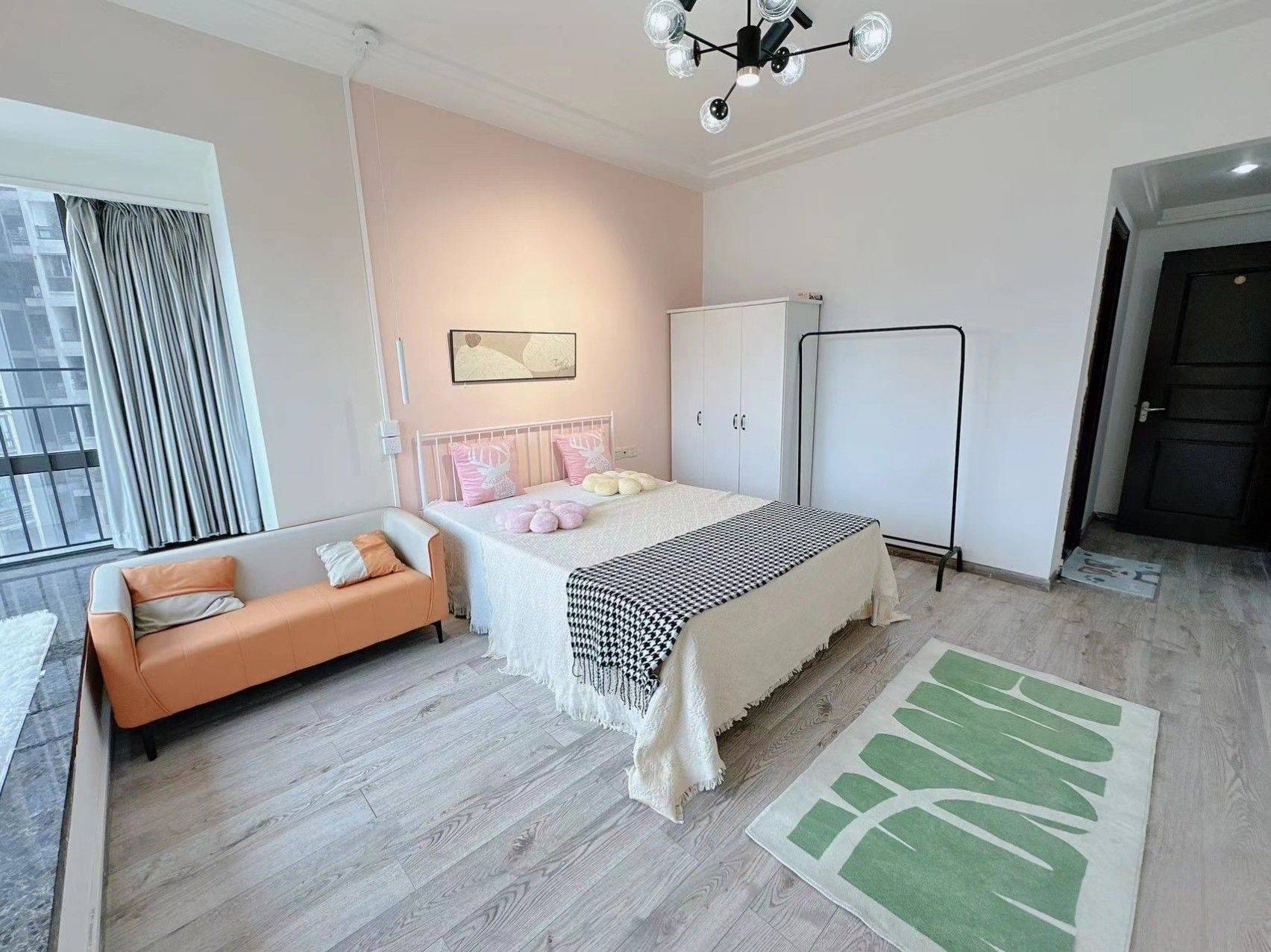 Wuhan-Wuchang-Cozy Home,Clean&Comfy,No Gender Limit,Hustle & Bustle,Pet Friendly