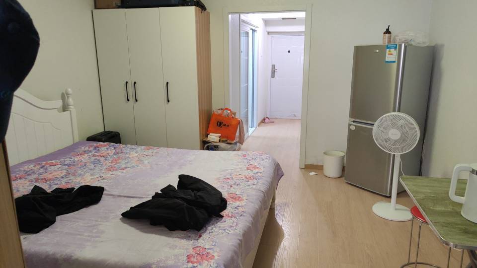 Beijing-Chaoyang-Cozy Home,Clean&Comfy,No Gender Limit,Hustle & Bustle,“Friends”,Chilled,LGBTQ Friendly,Pet Friendly