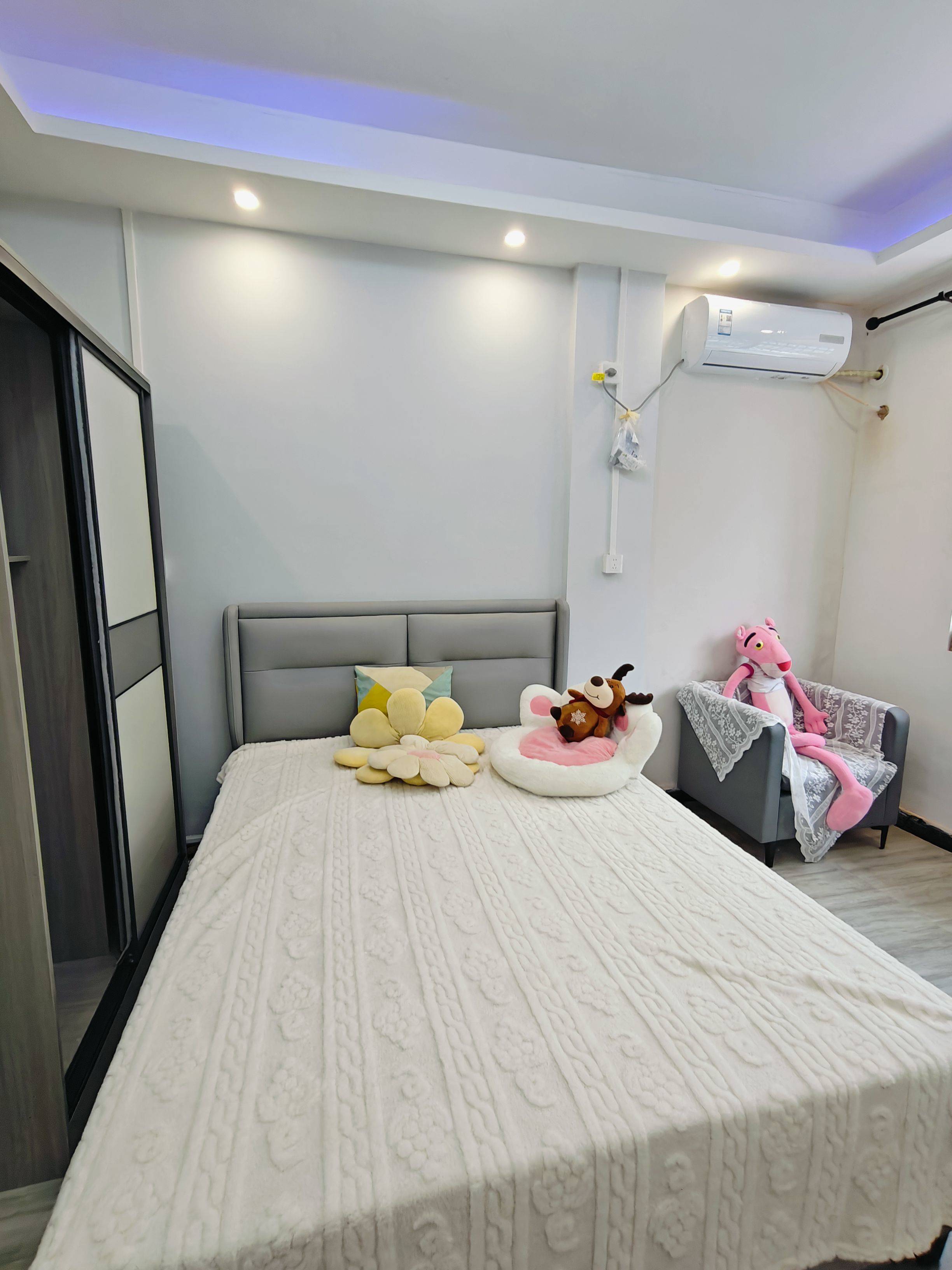 Changsha-Yuelu-Cozy Home,Clean&Comfy,No Gender Limit,Hustle & Bustle,“Friends”,Chilled