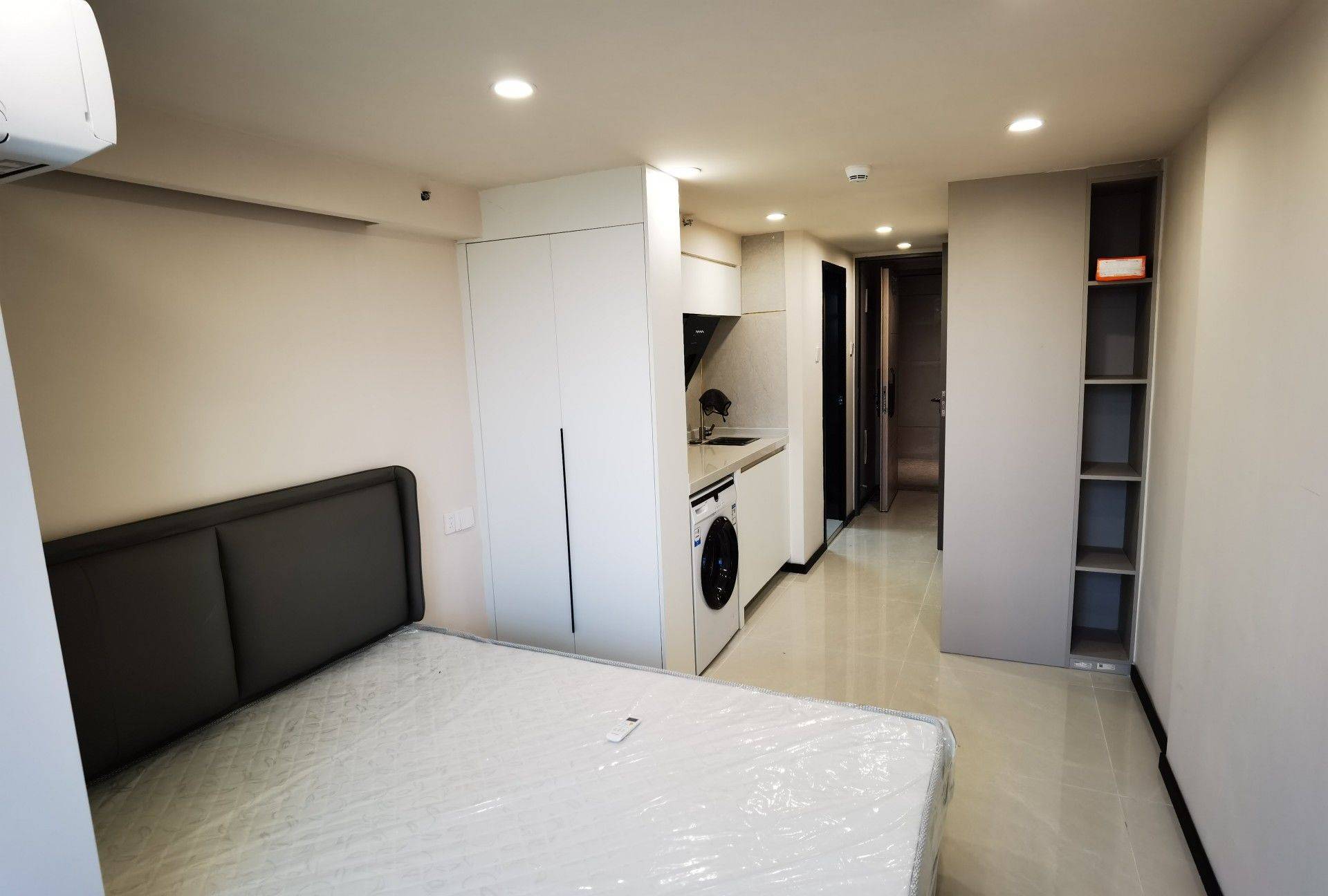 Guangzhou-Panyu-Cozy Home,Clean&Comfy,No Gender Limit,Hustle & Bustle,Chilled,Pet Friendly