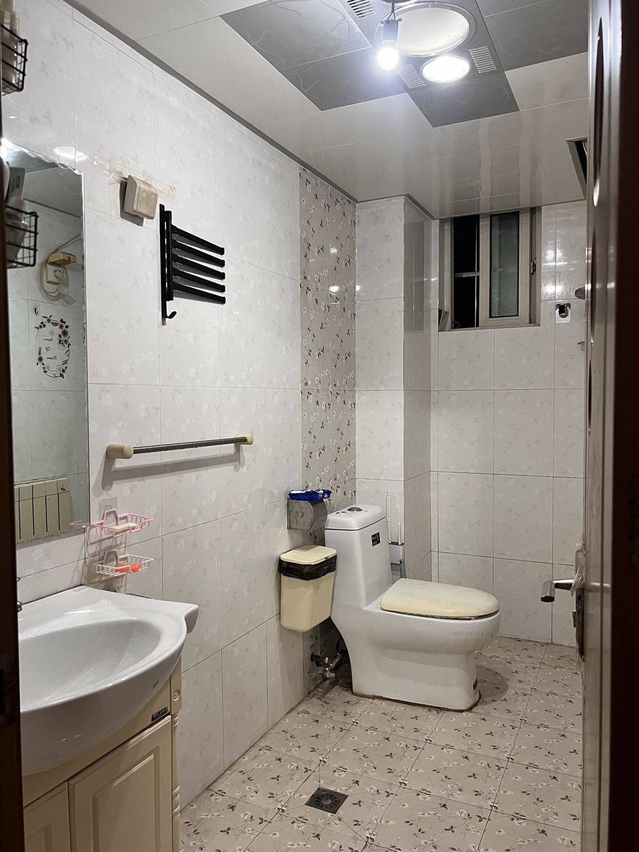 Qingdao-Shinan-Cozy Home,Clean&Comfy,No Gender Limit,Chilled