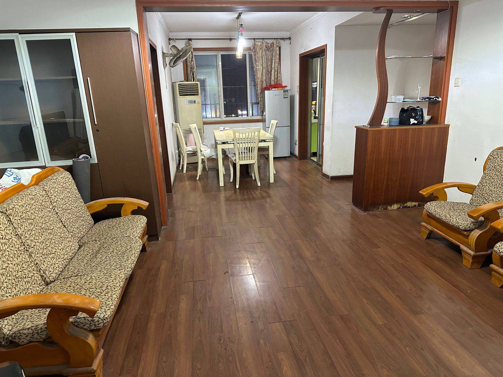 Changsha-Kaifu-Cozy Home,Clean&Comfy,Hustle & Bustle,Pet Friendly