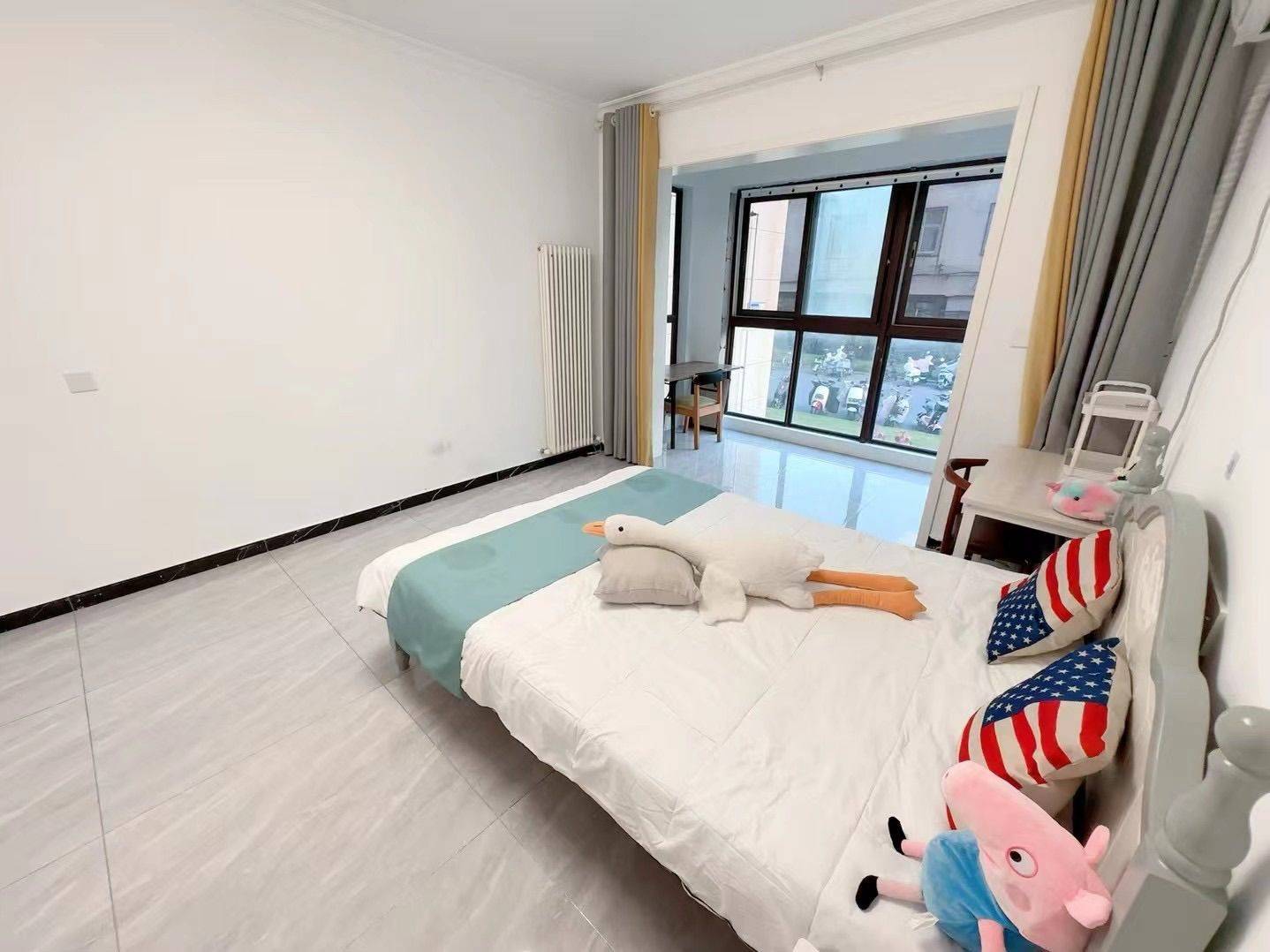 Zhengzhou-Jinshui-Cozy Home,Clean&Comfy,No Gender Limit,Hustle & Bustle,“Friends”