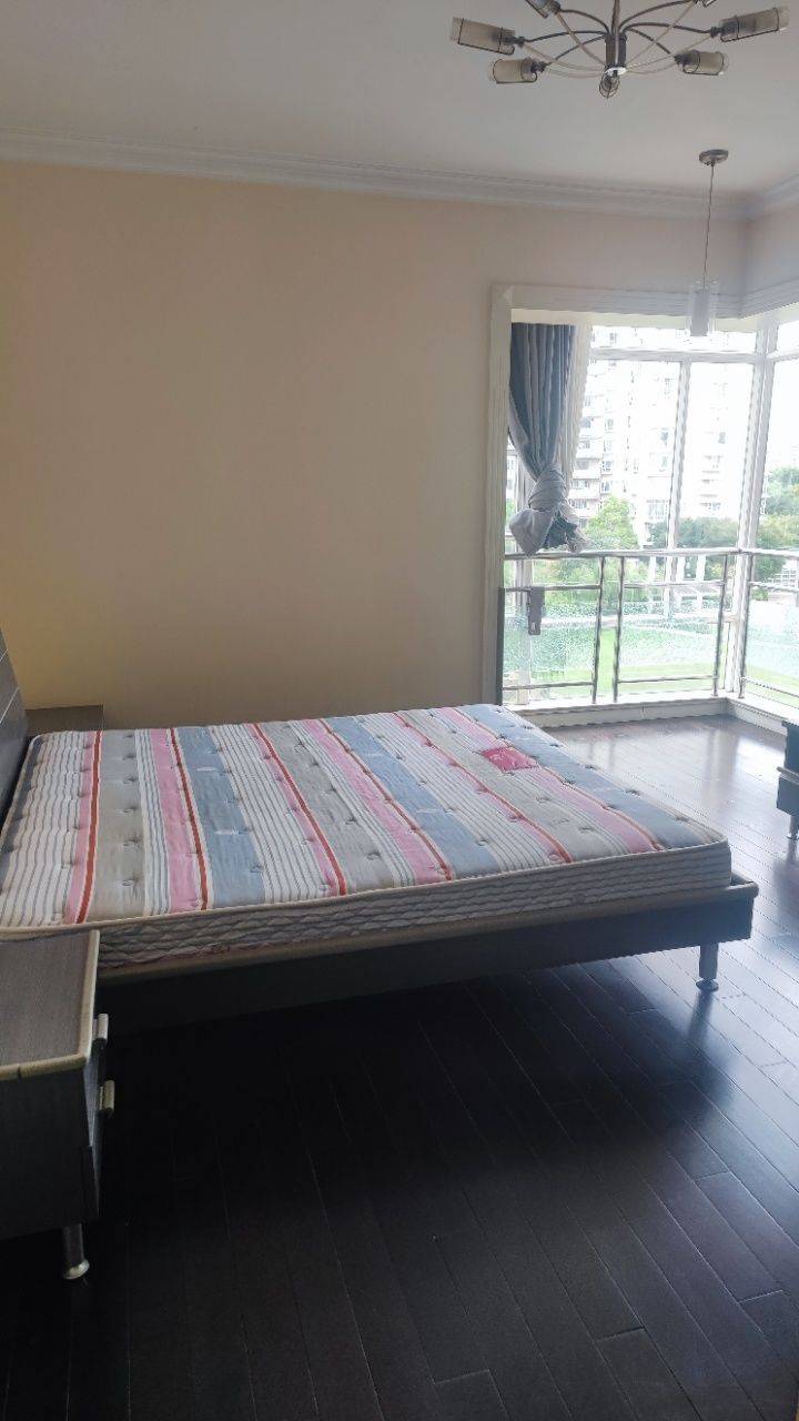 Shanghai-Pudong-Long Term,Single Apartment