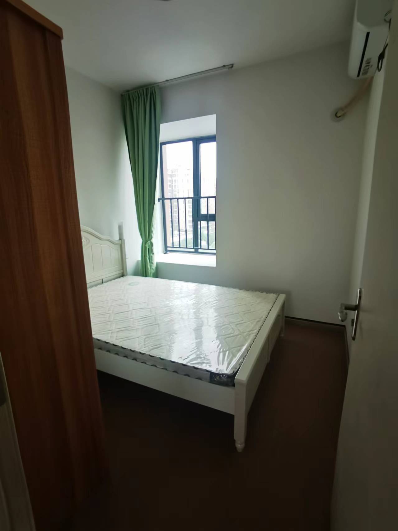 Chengdu-Shuangliu-Cozy Home,Clean&Comfy,No Gender Limit,Hustle & Bustle,Chilled