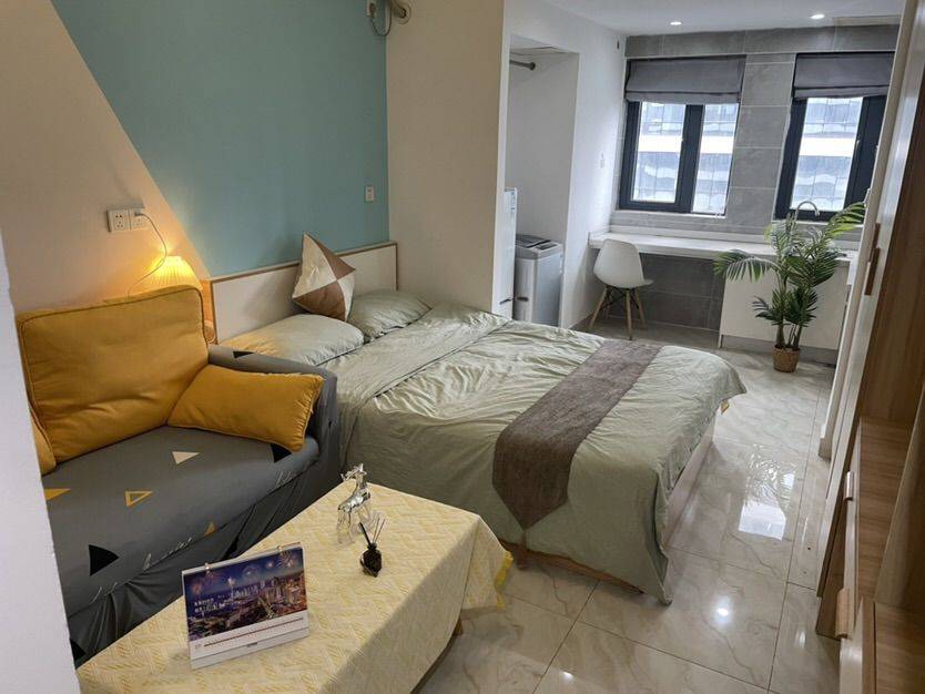 Chengdu-Chenghua-Cozy Home,Clean&Comfy,No Gender Limit,Hustle & Bustle,“Friends”,Chilled,LGBTQ Friendly,Pet Friendly