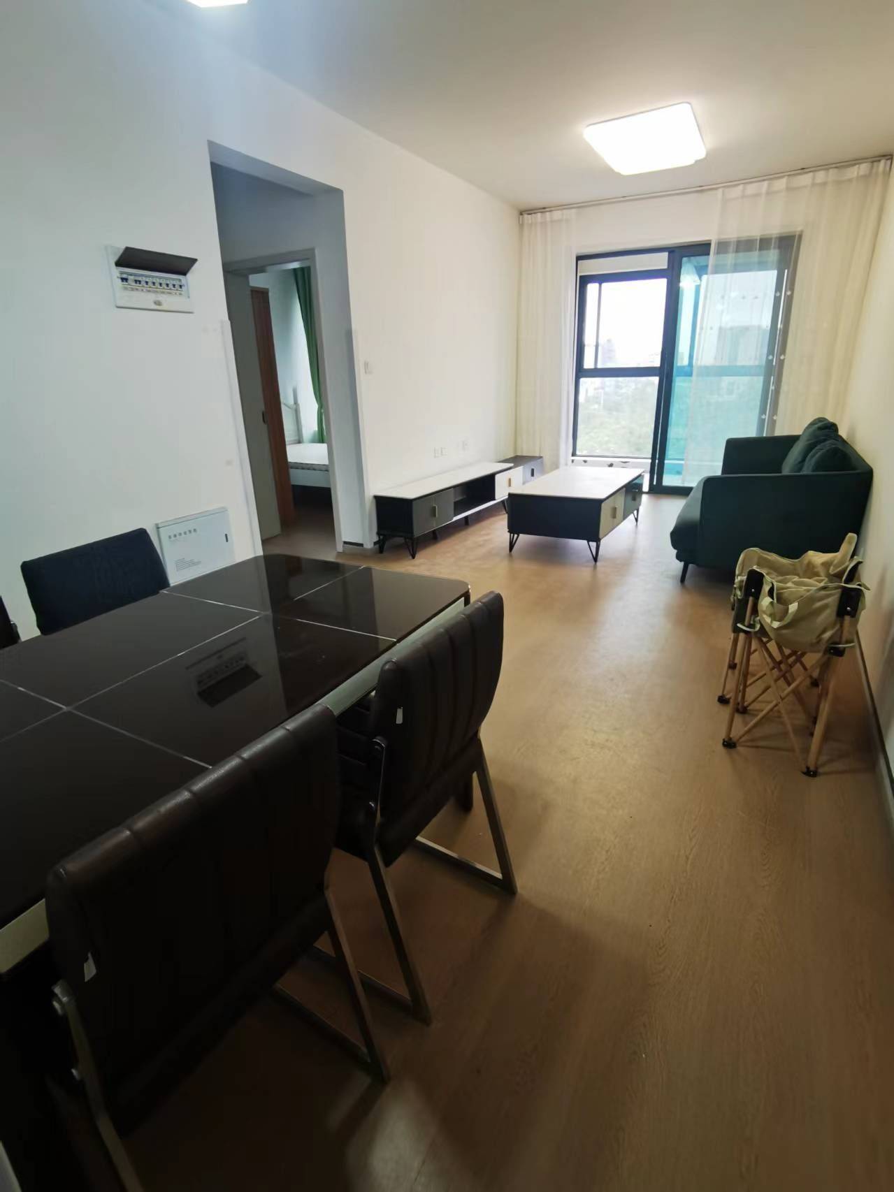 Chengdu-Shuangliu-Cozy Home,Clean&Comfy,No Gender Limit,Hustle & Bustle,Chilled