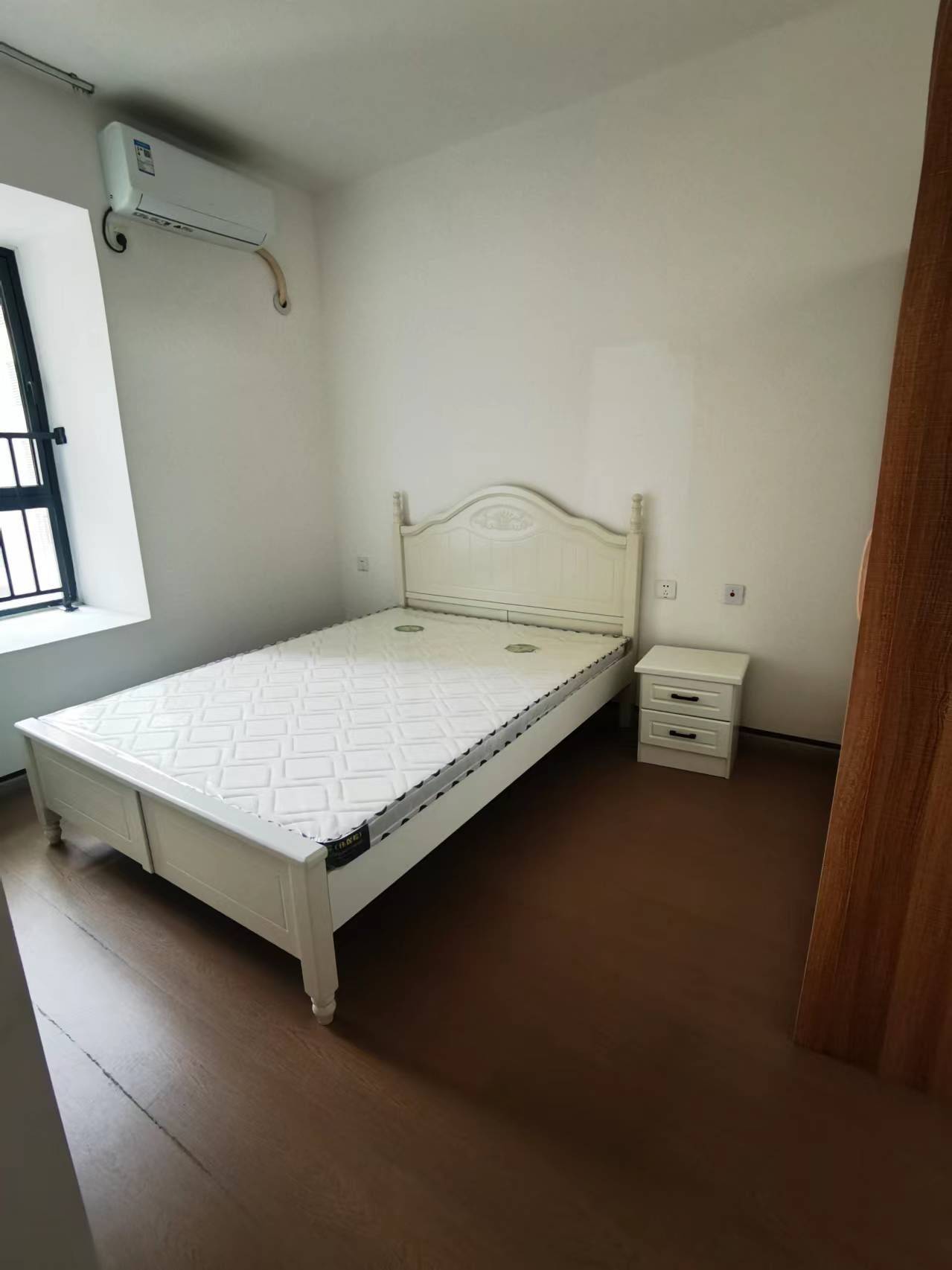 Chengdu-Shuangliu-Cozy Home,Clean&Comfy,No Gender Limit,Hustle & Bustle,Chilled