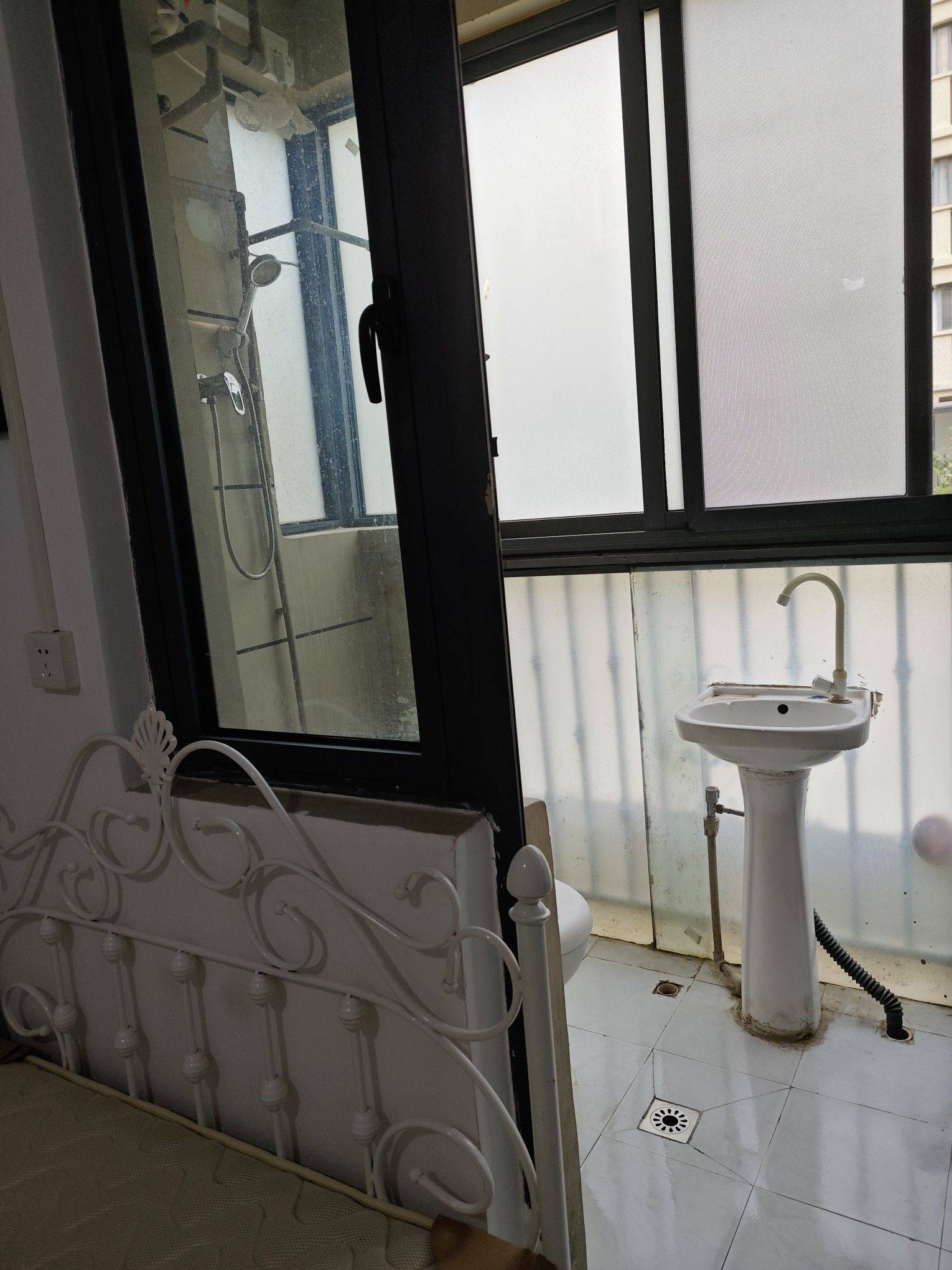 Wuhan-Jiangxia-Cozy Home,Clean&Comfy,No Gender Limit,Hustle & Bustle,Pet Friendly