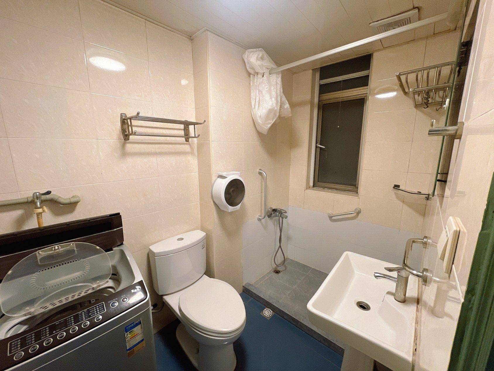 Shanghai-Changning-Cozy Home,Clean&Comfy,No Gender Limit,Hustle & Bustle,“Friends”,Chilled,LGBTQ Friendly,Pet Friendly