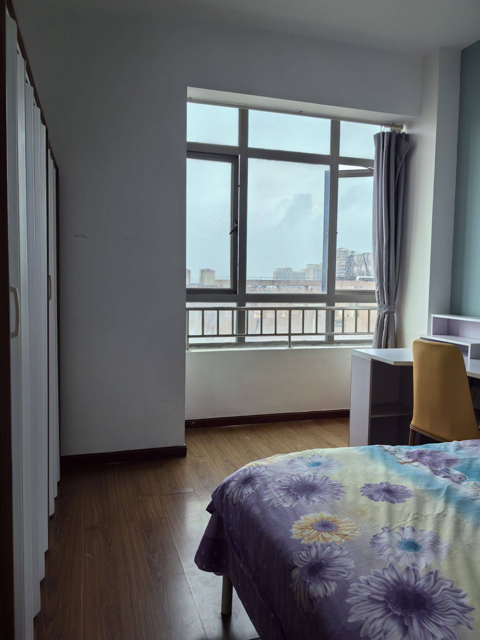 Wuhan-Hongshan-Cozy Home,Clean&Comfy,No Gender Limit,Hustle & Bustle,“Friends”,Chilled,LGBTQ Friendly,Pet Friendly