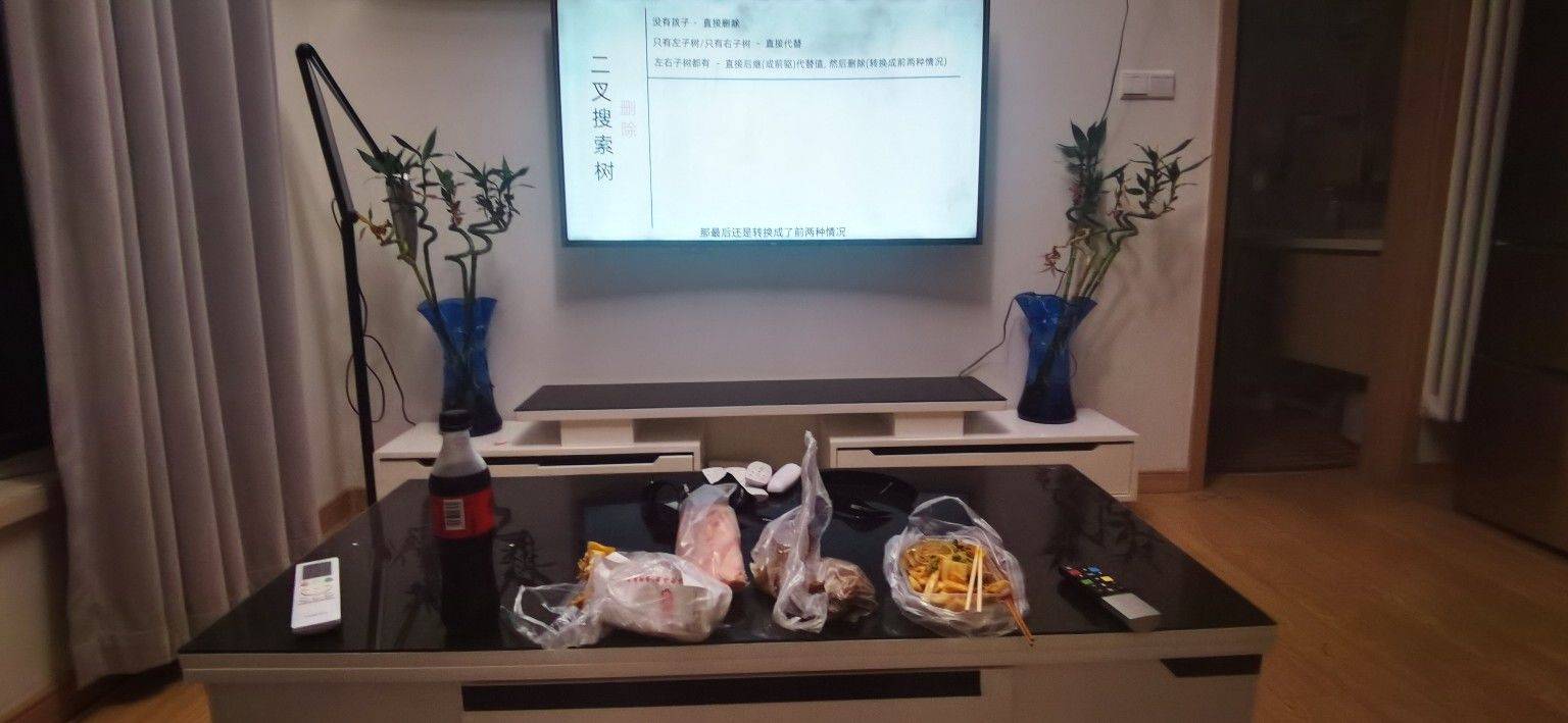 郑州-中原-实图实价,芝麻街,中原万达,锦艺城,西元国际,押一付一,包物业费网费,二砂地铁口,巨正大厦,秦岭路地铁口,350-700元都有,荣城大厦