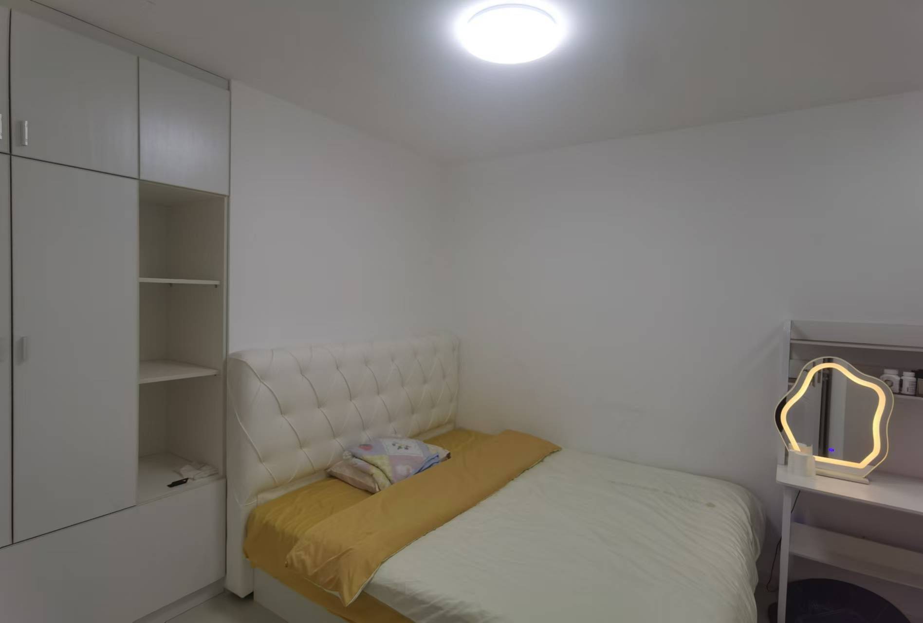 Beijing-Chaoyang-Cozy Home,Clean&Comfy,No Gender Limit,Hustle & Bustle,“Friends”,Chilled,LGBTQ Friendly,Pet Friendly