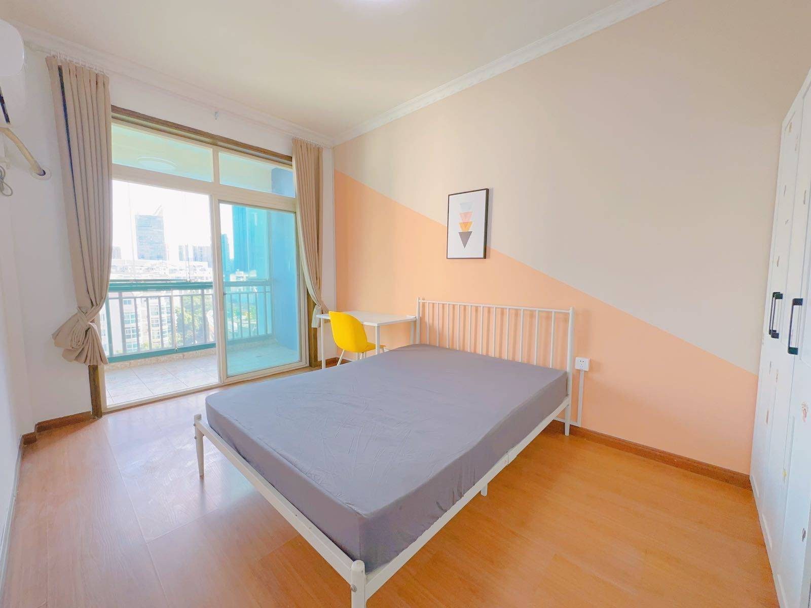 Wuhan-Hongshan-Cozy Home,Clean&Comfy,No Gender Limit,Hustle & Bustle