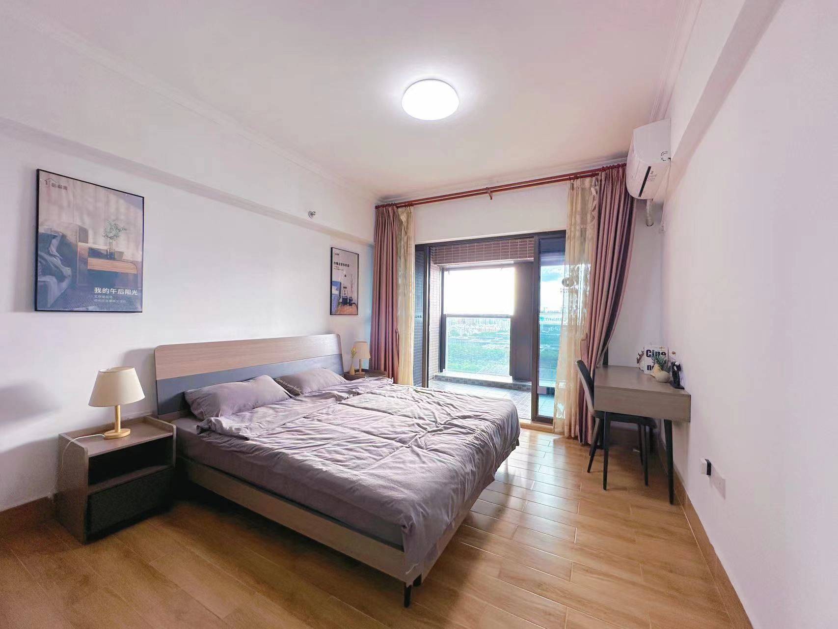 Shenzhen-Longgang-Cozy Home,Clean&Comfy,No Gender Limit,Hustle & Bustle,Chilled,Pet Friendly