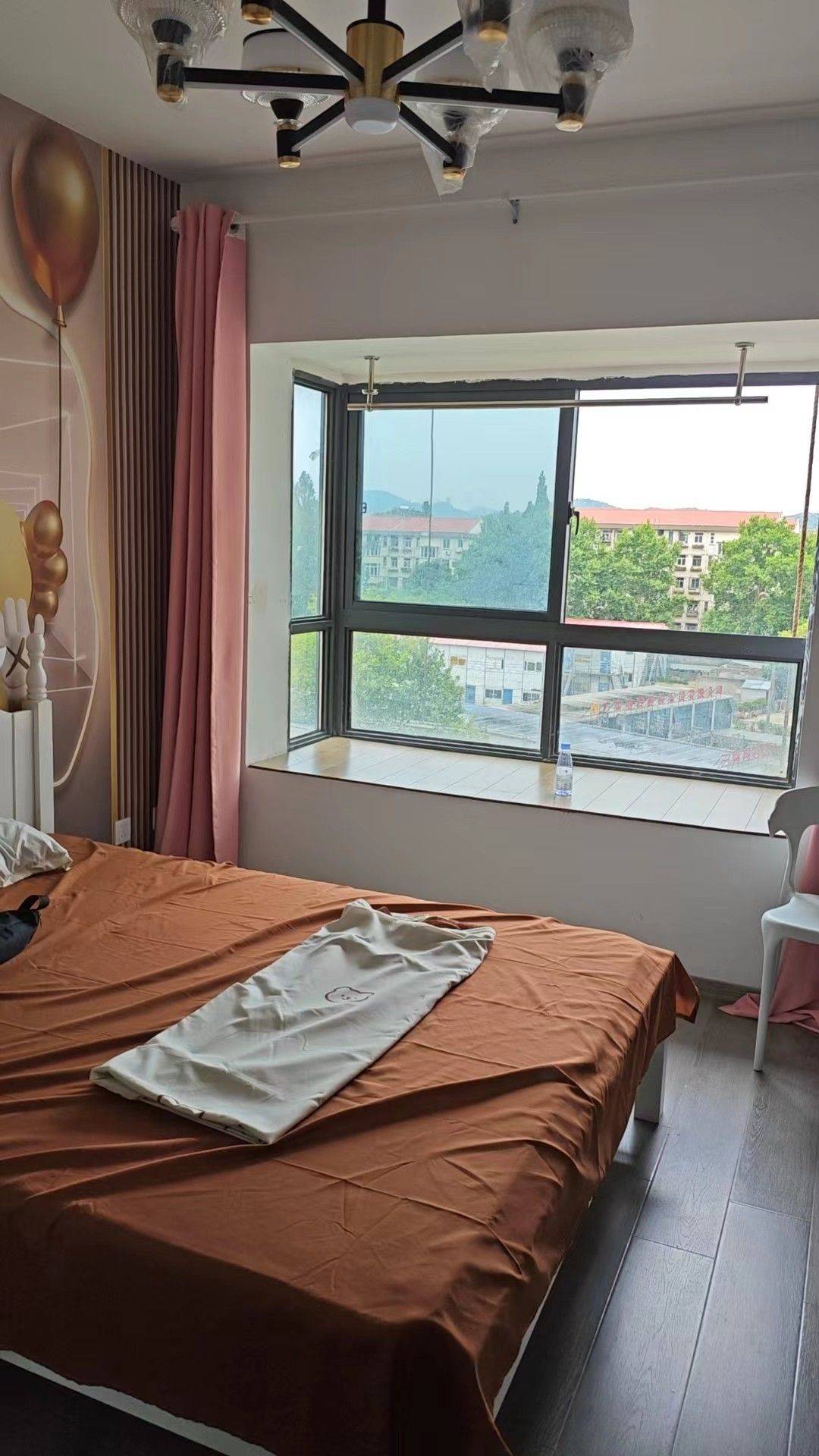 南京-雨花台-溫馨小窩,乾淨治愈,不限性別,市井煙火氣,老友記,慢時光,LGBTQ友好,寵物友好