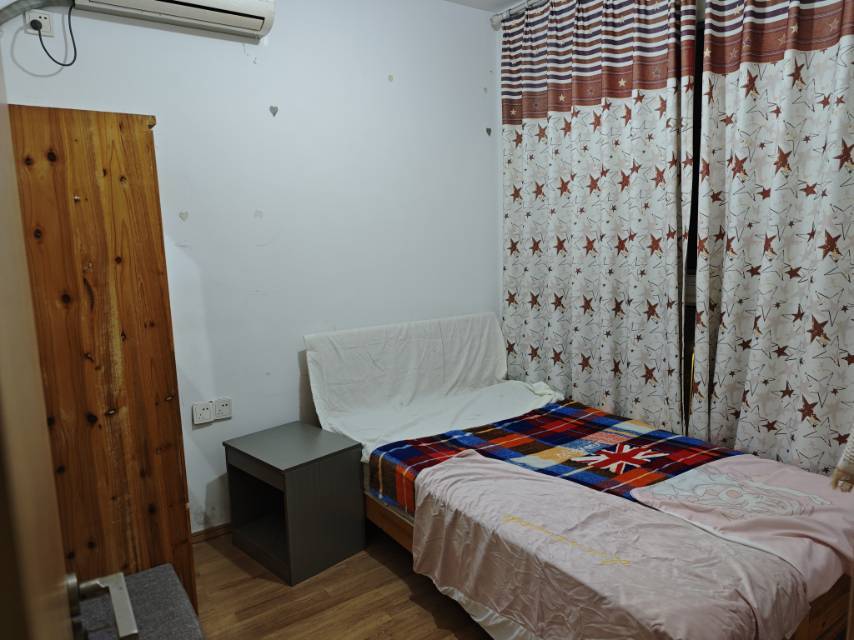 Shanghai-Jiading-Cozy Home,Clean&Comfy,No Gender Limit,Hustle & Bustle,“Friends”,Chilled