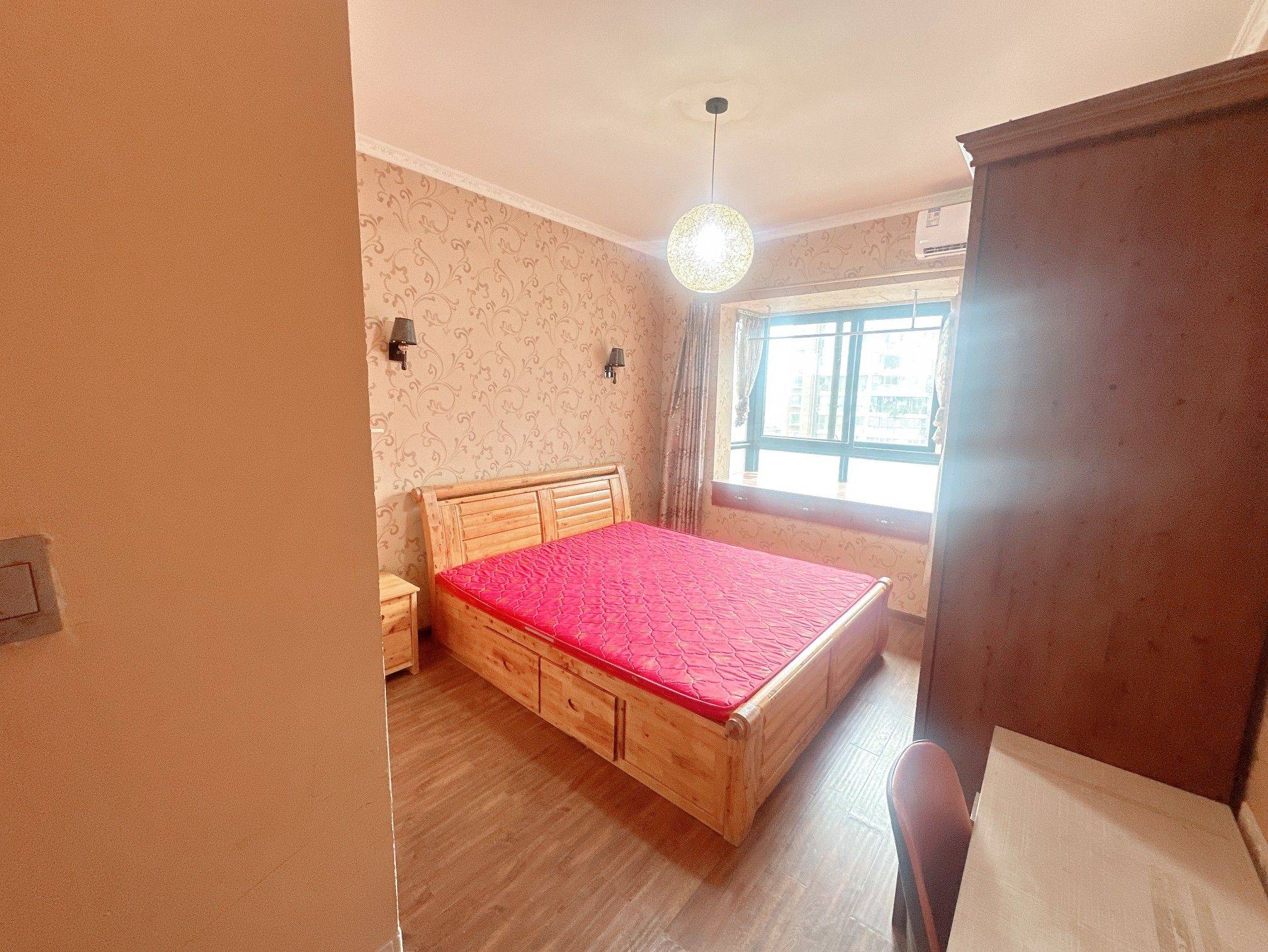 Chengdu-Shuangliu-Cozy Home,Clean&Comfy,No Gender Limit,Hustle & Bustle