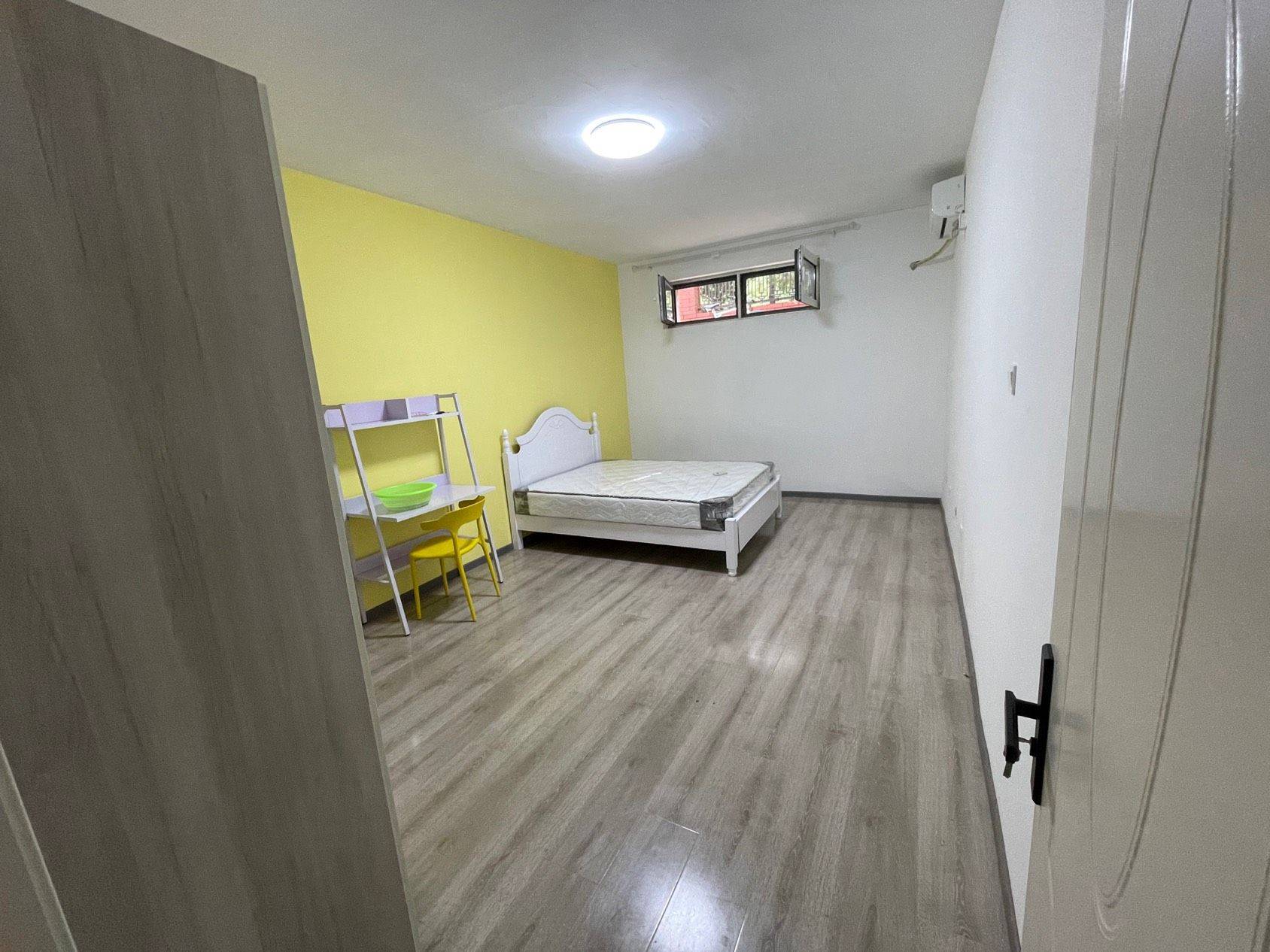 Beijing-Haidian-Short Term,Single Apartment