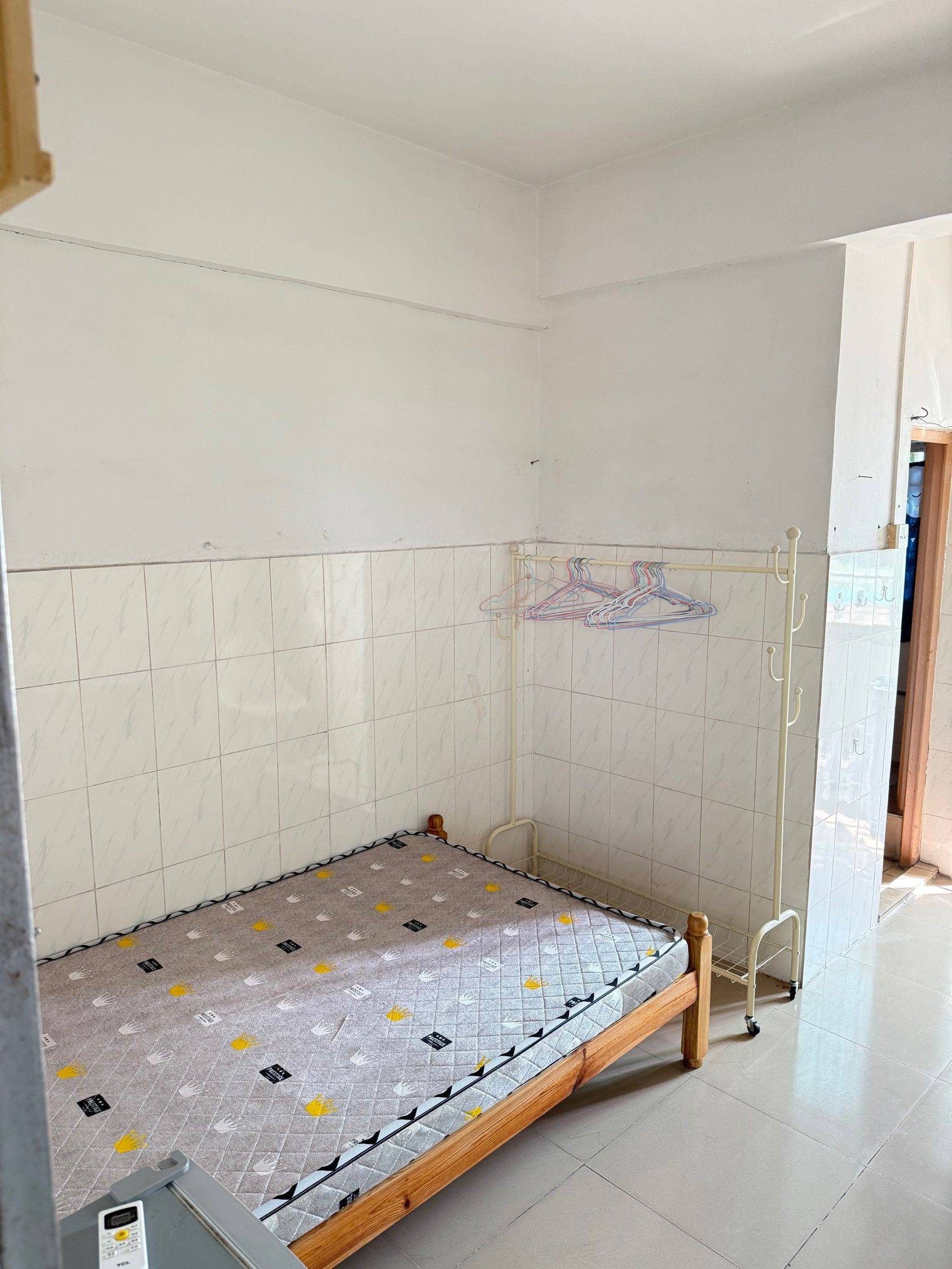 GuangzhouTianheCozy HomeNo Gender LimitHustle & BustlePet Friendly