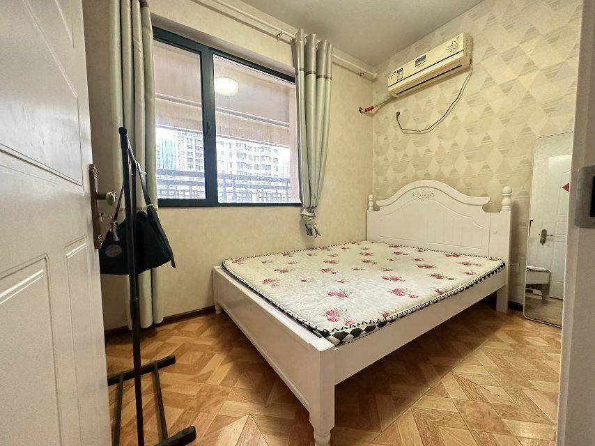 Jinan-Lixia-Cozy Home,Clean&Comfy,No Gender Limit,Hustle & Bustle,“Friends”,Chilled,LGBTQ Friendly,Pet Friendly