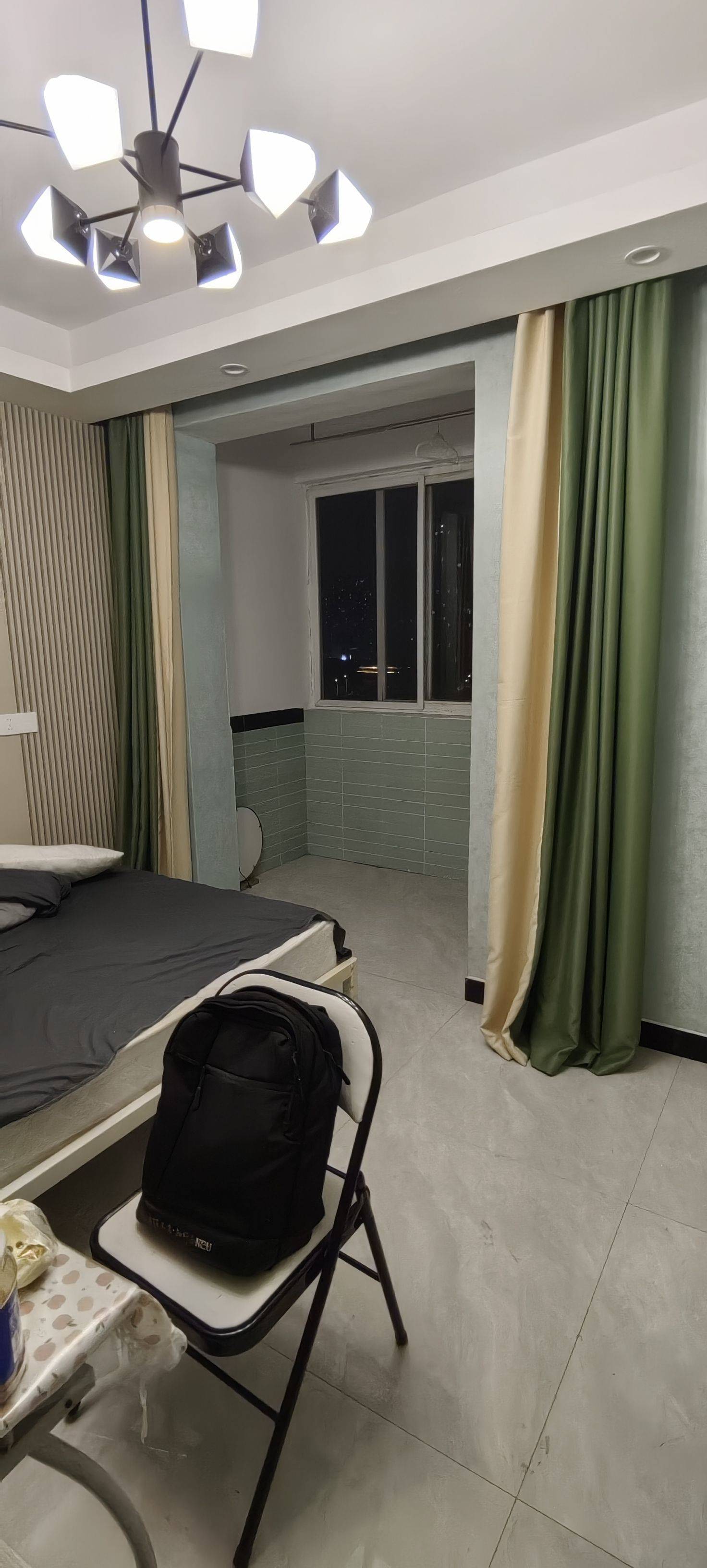 HangzhouBinjiangCozy Gender LimitHustle & Bustle