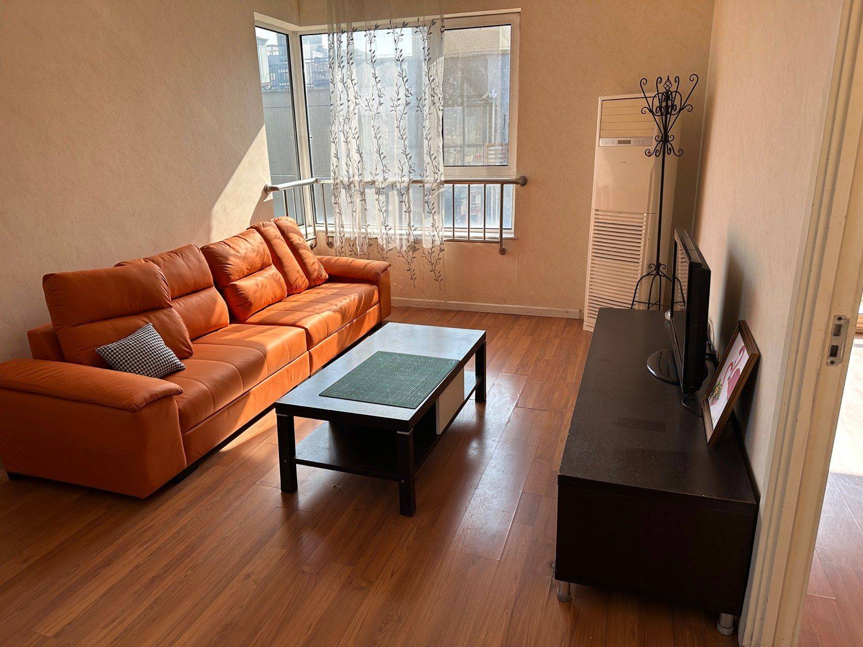 Beijing-Chaoyang-👯‍♀️,🏠,宠物友好,同志友好,长&短租,High-end ,Line 14