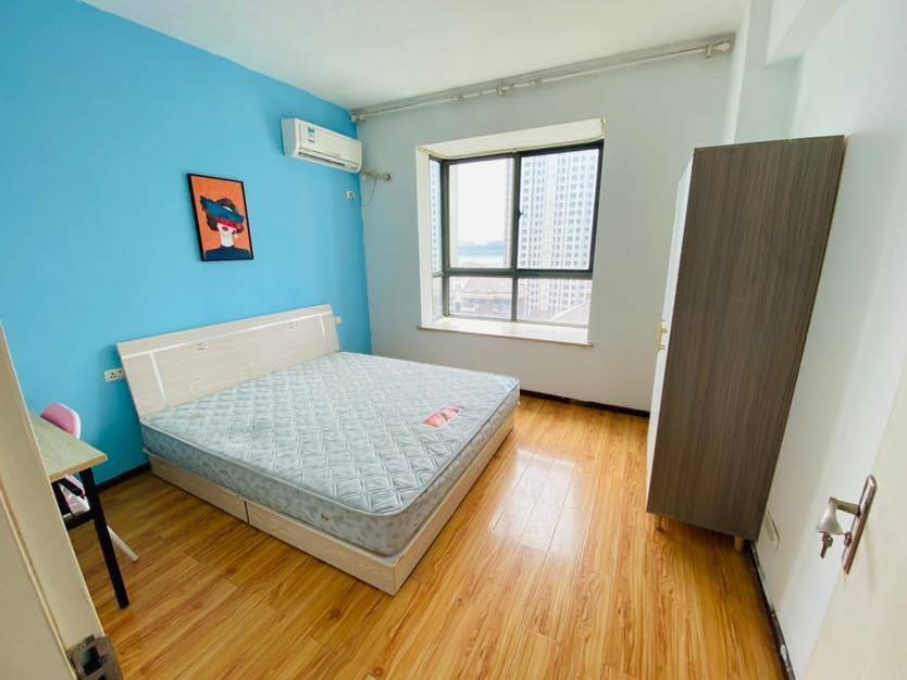 Wuhan-Wuchang-Long & Short Term,Shared Apartment