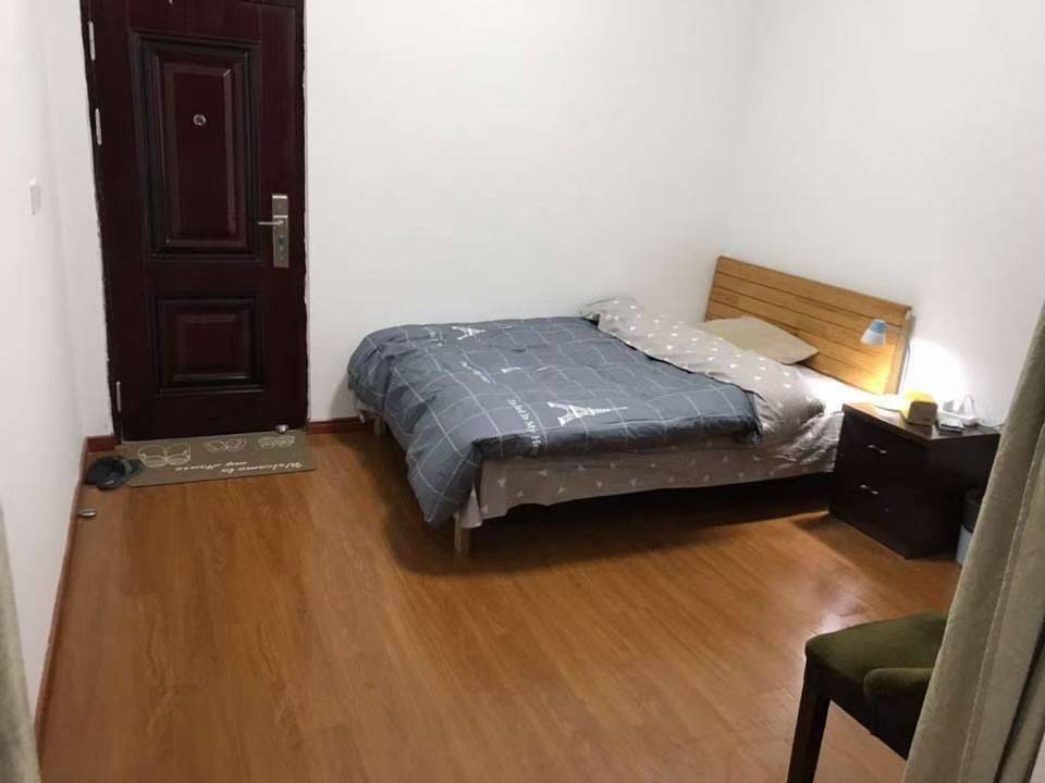 Shanghai-Minhang-停车,上海多区域,Pet Friendly,LGBTQ Friendly,Cozy Home,Clean&Comfy,No Gender Limit,Hustle & Bustle