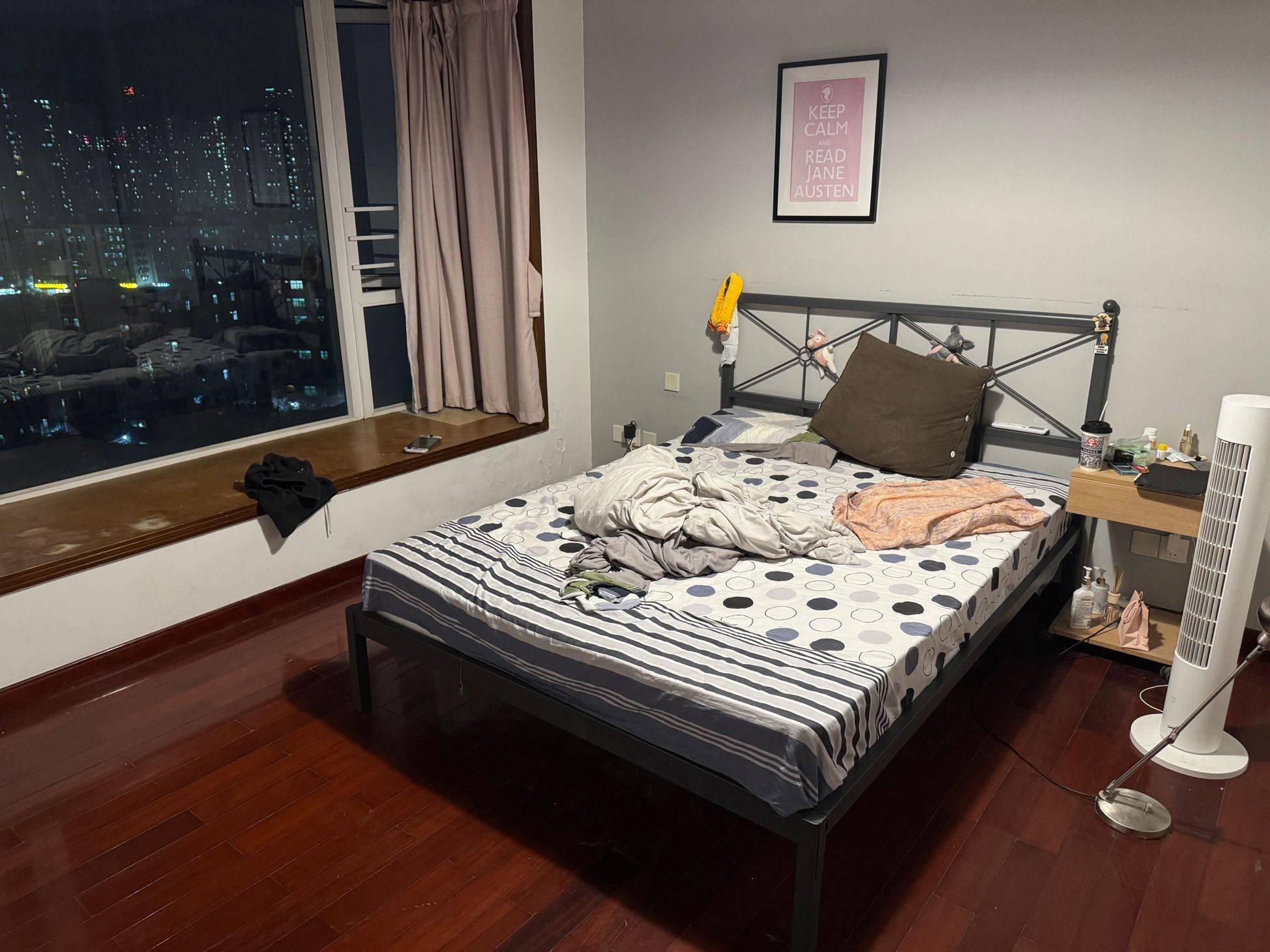 Shenzhen-Futian-Cozy Home,Clean&Comfy,No Gender Limit,Hustle & Bustle,“Friends”,Chilled,LGBTQ Friendly,Pet Friendly