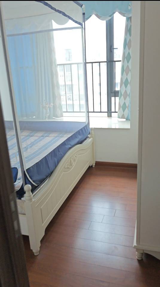 Dongguan-Shatian-Cozy Home,Clean&Comfy,No Gender Limit,Hustle & Bustle,“Friends”,Chilled