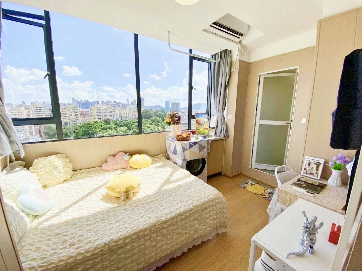 Shenzhen-Longhua-Cozy Home,Hustle & Bustle,Pet Friendly