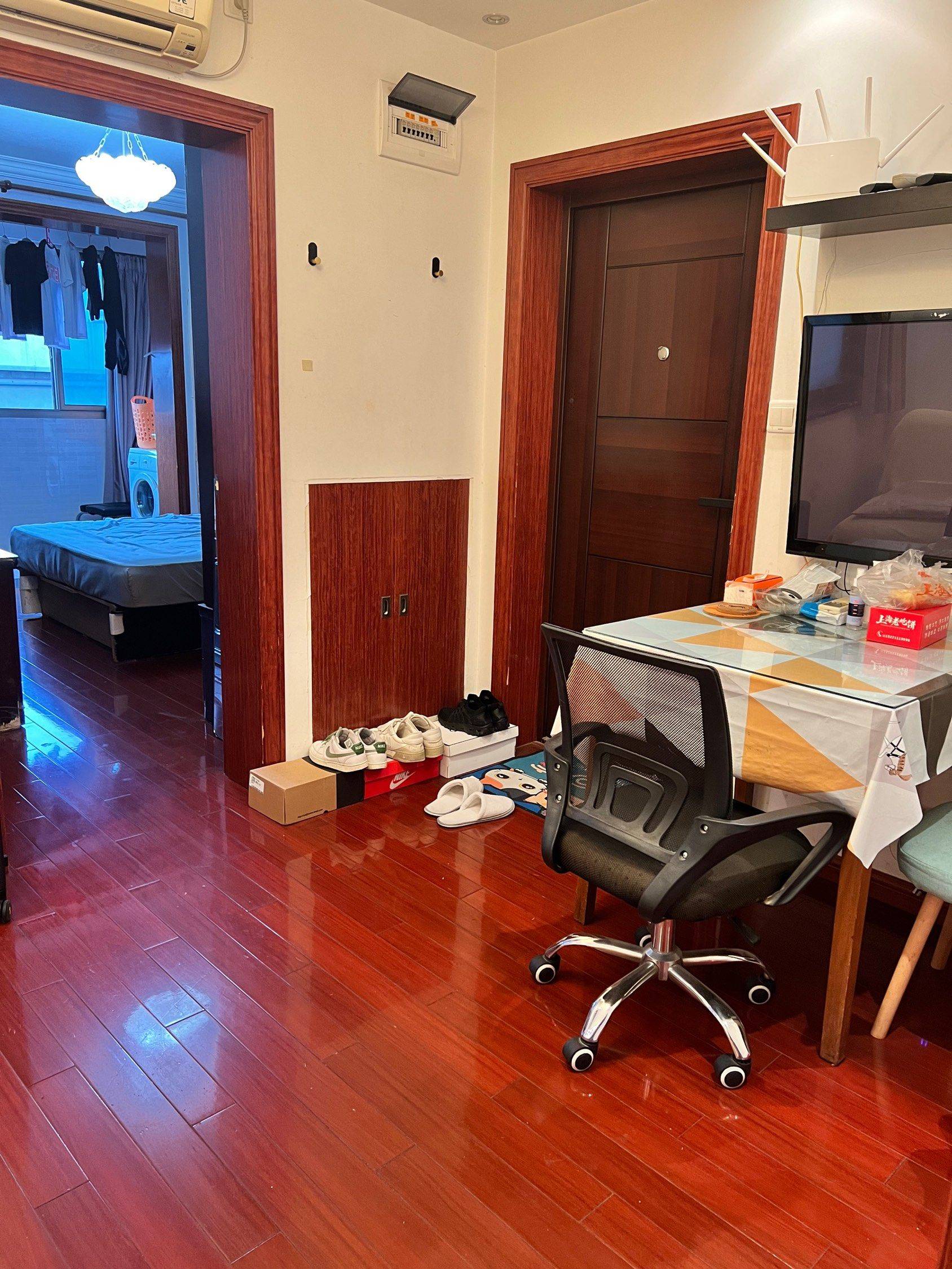 Shanghai-Pudong-Cozy Home,Clean&Comfy,No Gender Limit