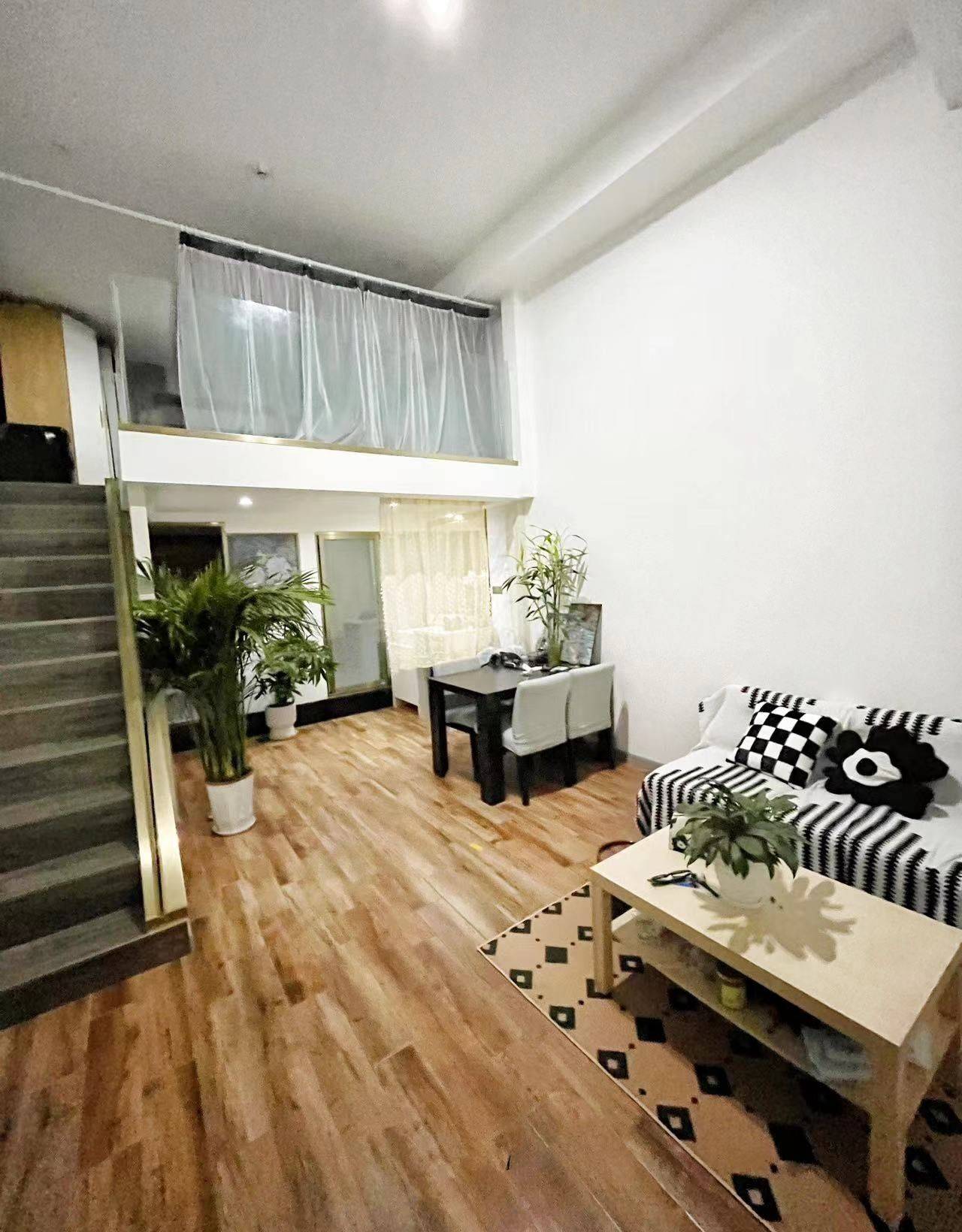 Chengdu-Wuhou-Cozy Home,Clean&Comfy,No Gender Limit,Hustle & Bustle,“Friends”,Chilled