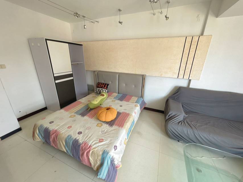 Ningbo-Yinzhou-Cozy Home,Clean&Comfy,No Gender Limit,Hustle & Bustle,Chilled,Pet Friendly