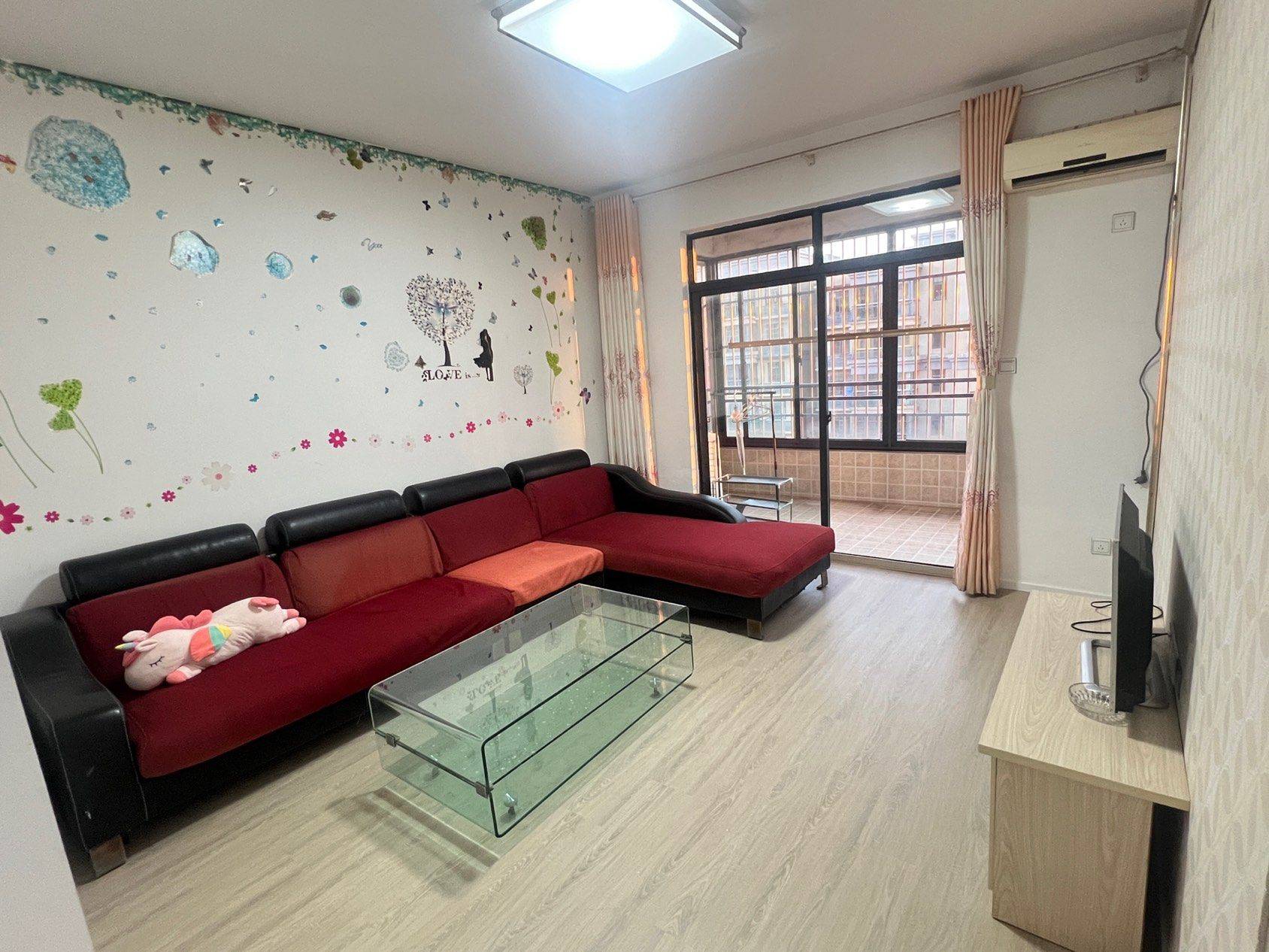 Wuhan-Hongshan-Cozy Home,Clean&Comfy,No Gender Limit,Hustle & Bustle,Pet Friendly