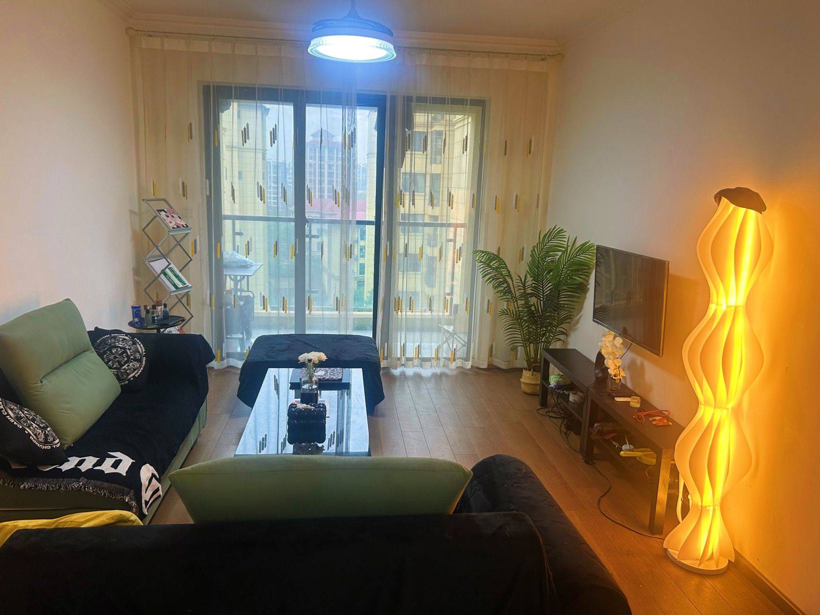 Chengdu-Chenghua-Cozy Home,Clean&Comfy,No Gender Limit,Hustle & Bustle,“Friends”,Chilled,LGBTQ Friendly