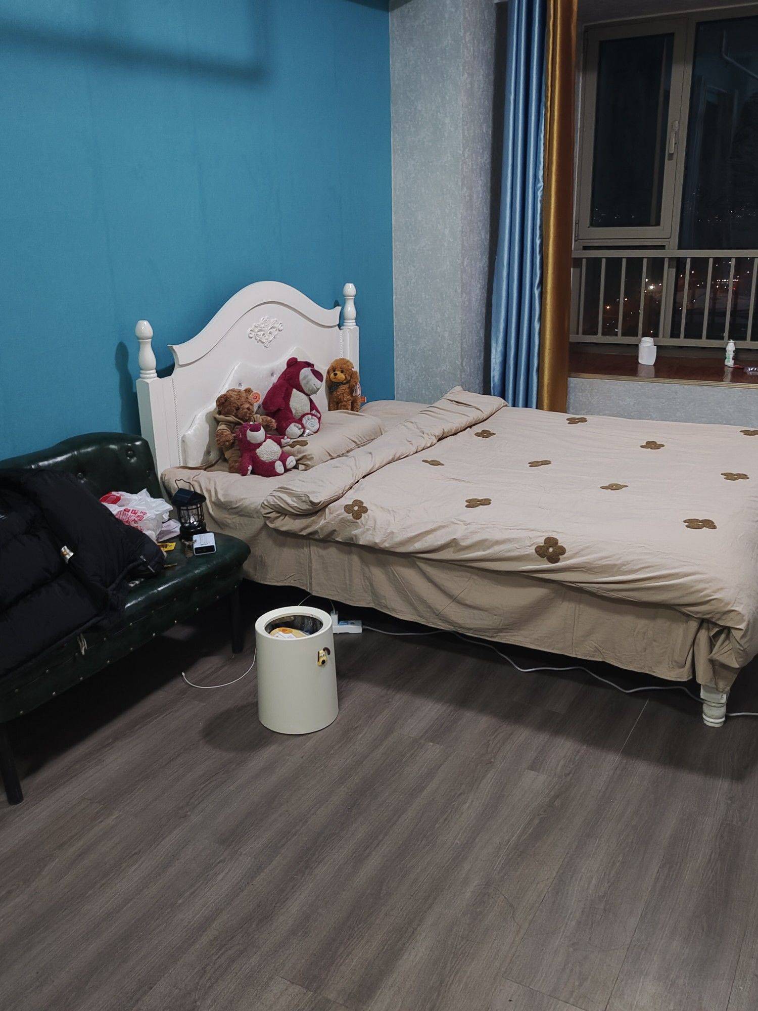 Jinan-Lixia-Cozy Home,Clean&Comfy,No Gender Limit,Hustle & Bustle,“Friends”,Chilled,LGBTQ Friendly