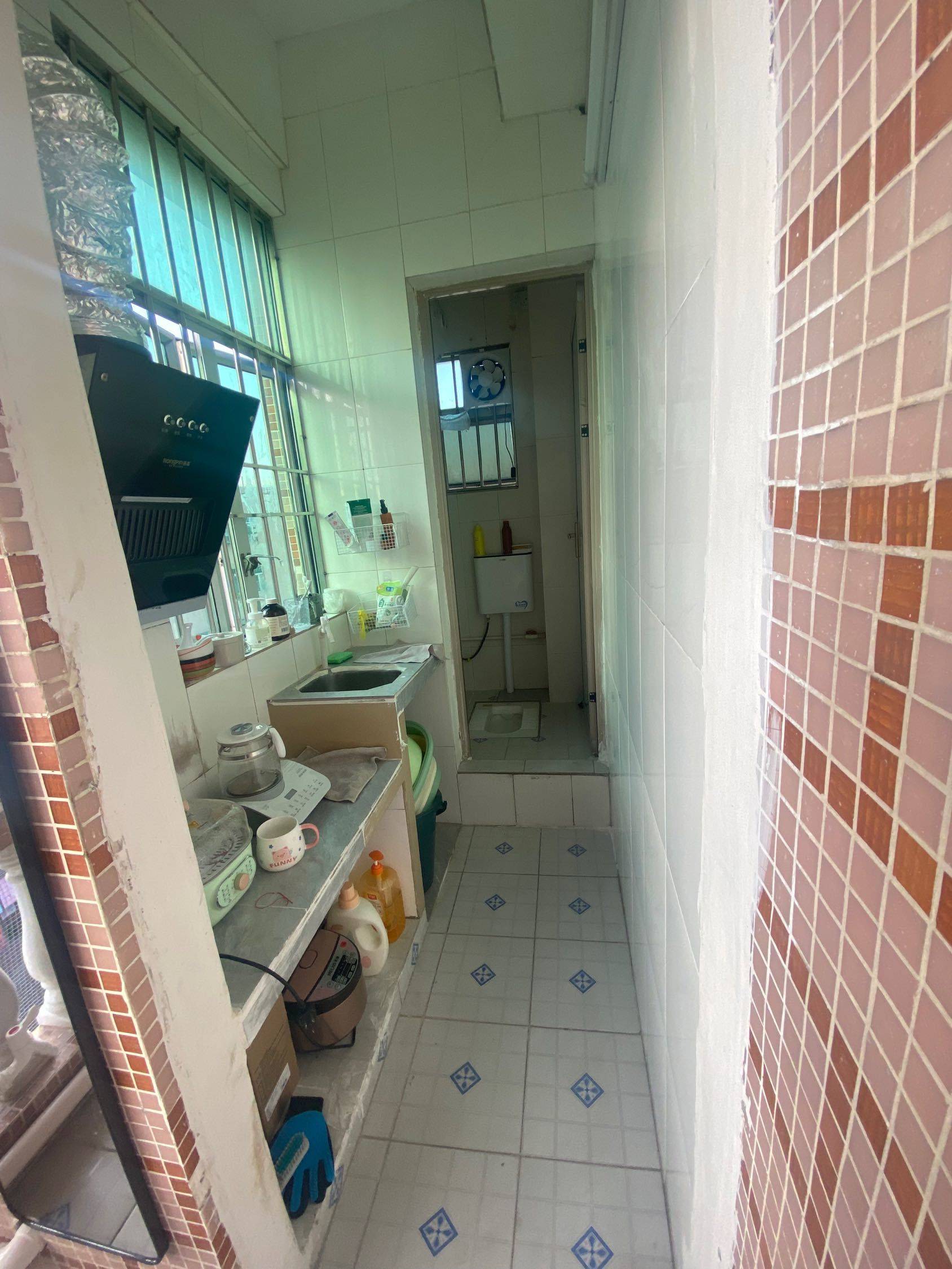 Shenzhen-BaoAn-押一付一,停车方便,民水民电,房东直租,Pet Friendly,Cozy Home,Clean&Comfy,No Gender Limit